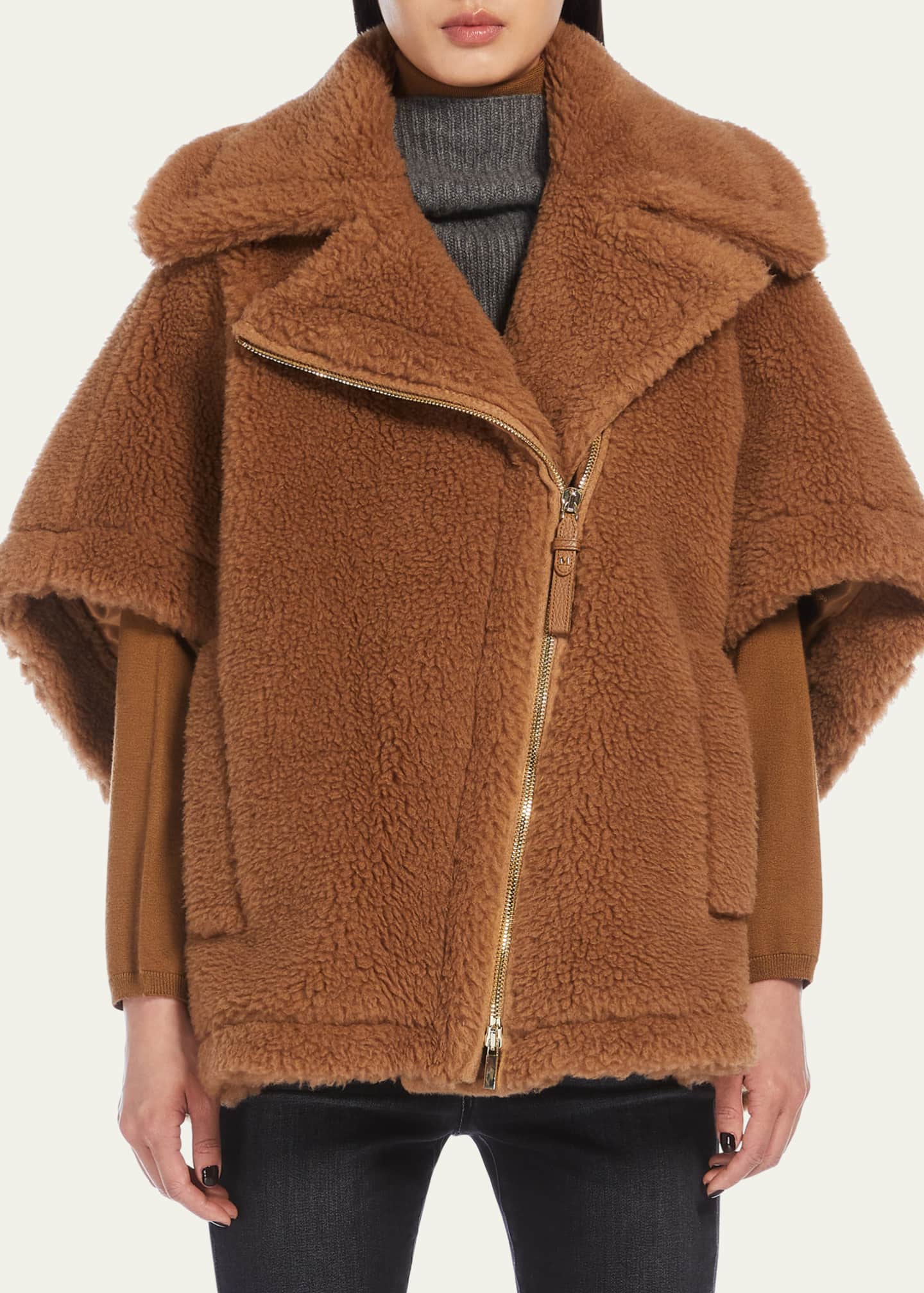 【関税&送料込】Max Mara Biker-Style Wool Cape 4731085106002-b-jago.jpg
