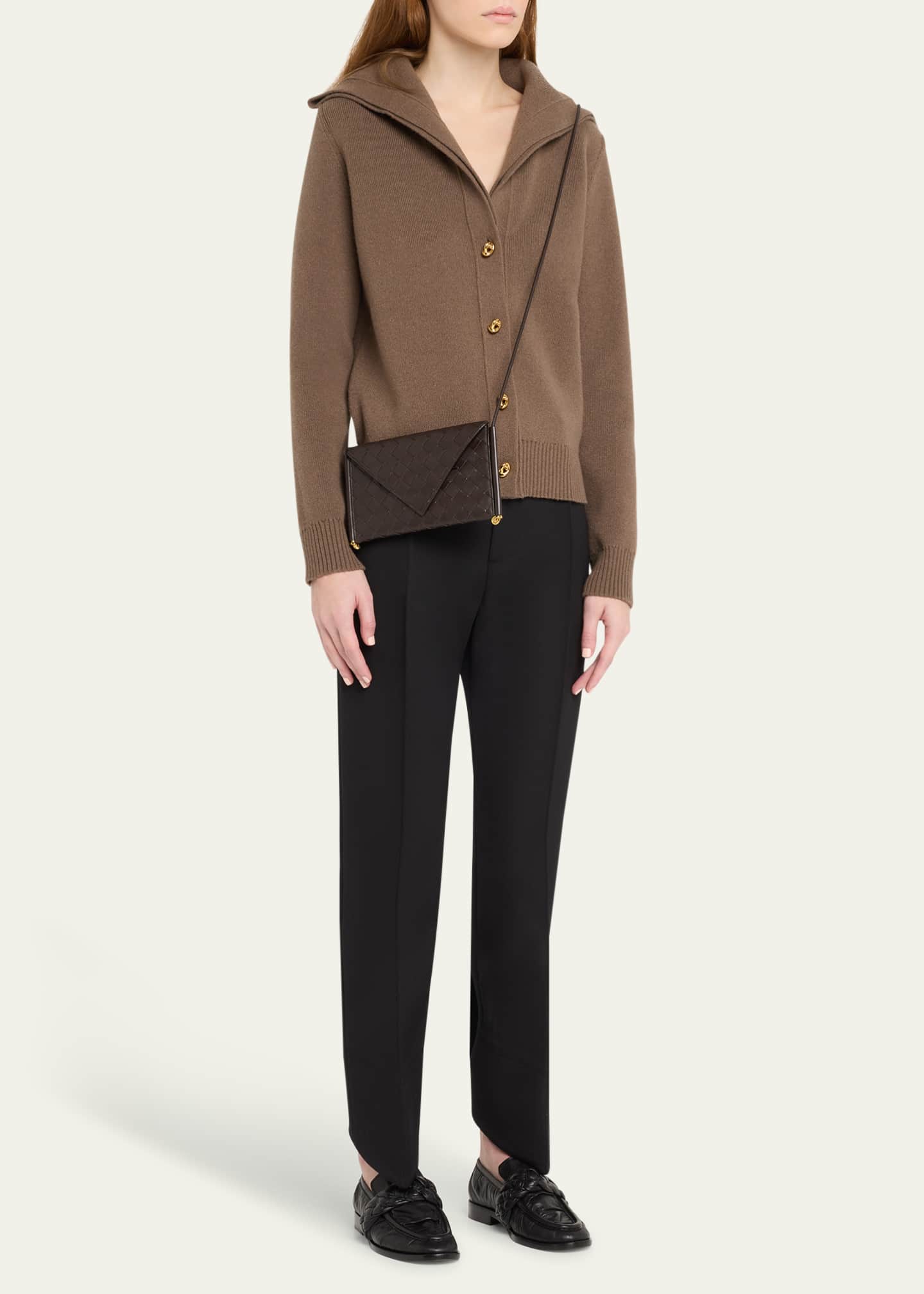 【BOTTEGA VENETA】ソルスティス スマートフォンケース Bottega Veneta Solstice Phone Pouch Bag - Bergdorf Goodman