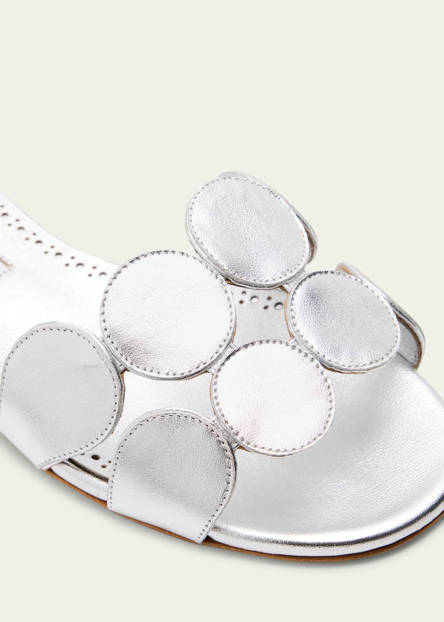 お歳暮 Manolo Blahnik Circle-Cut Metallic Flat Slide Sandals サンダル