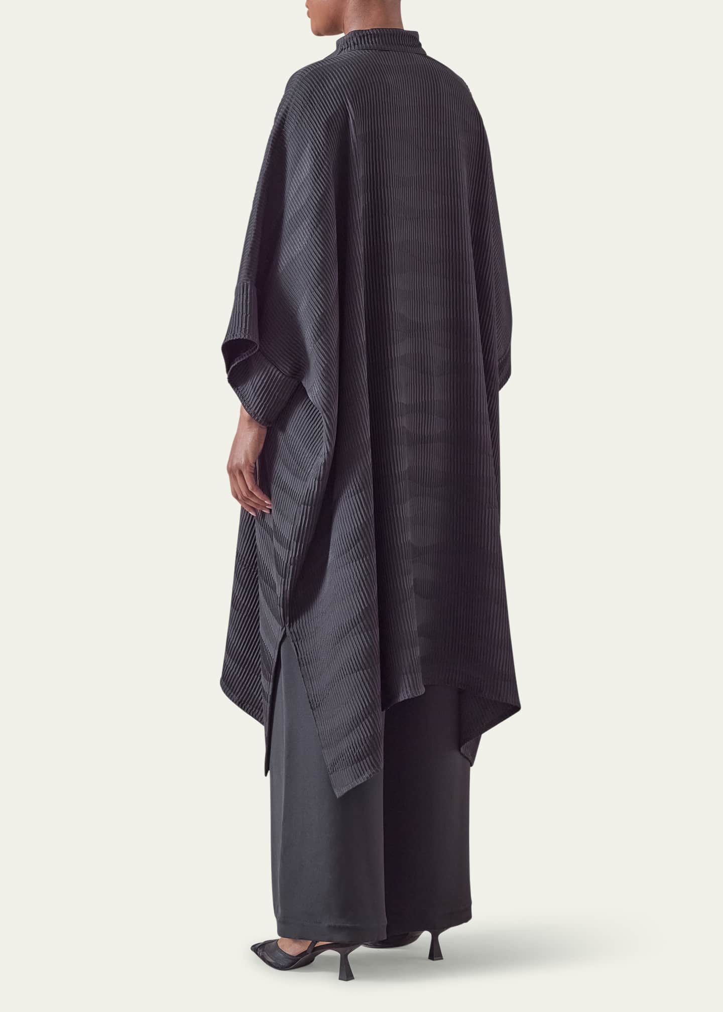 Eskandar Collarless Short-Sleeve Kaftan Shirt (Very Long Length) Image 3 of 4