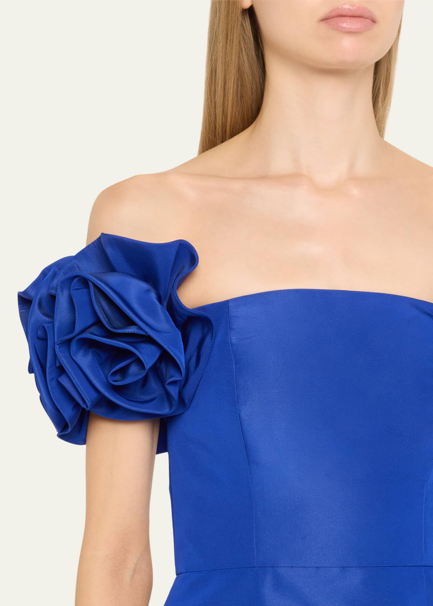 Carolina Herrera Off-Shoulder Flower Column Gown Image 5 of 5