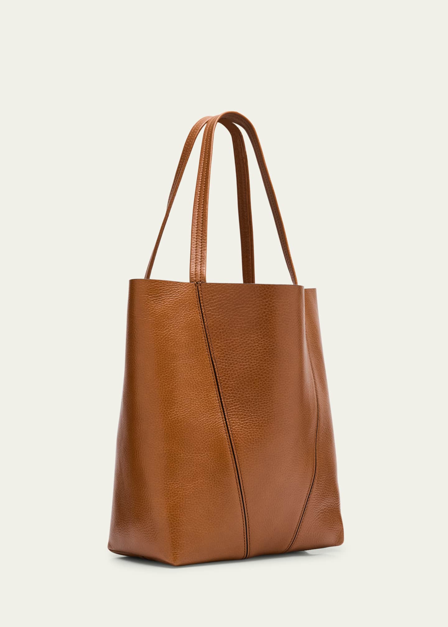 トートバッグ CHLOE' CHLOE' SPIN TOTE BAG Chloe Spin Medium Tote Bag in Leather - Bergdorf Goodman