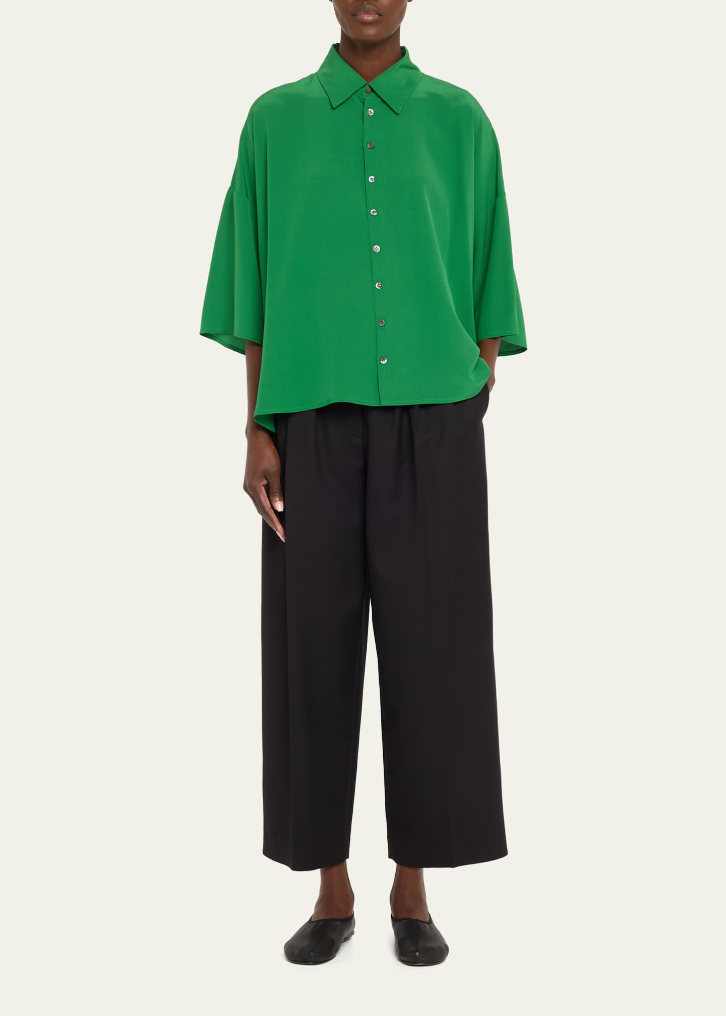 Eskandar Sloped-Shoulder Wide A-Line Short-Sleeve Shirt With Collar (Mid Length) Image 2 of 5