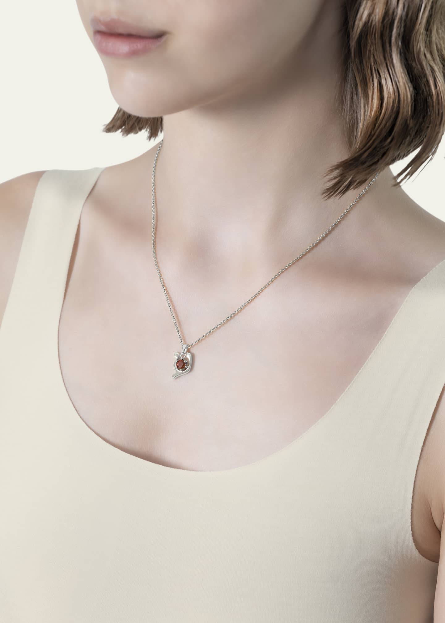 Procaccia Jewelry 18K Gold Hebrew AYN Initial Necklace Image 2 of 4