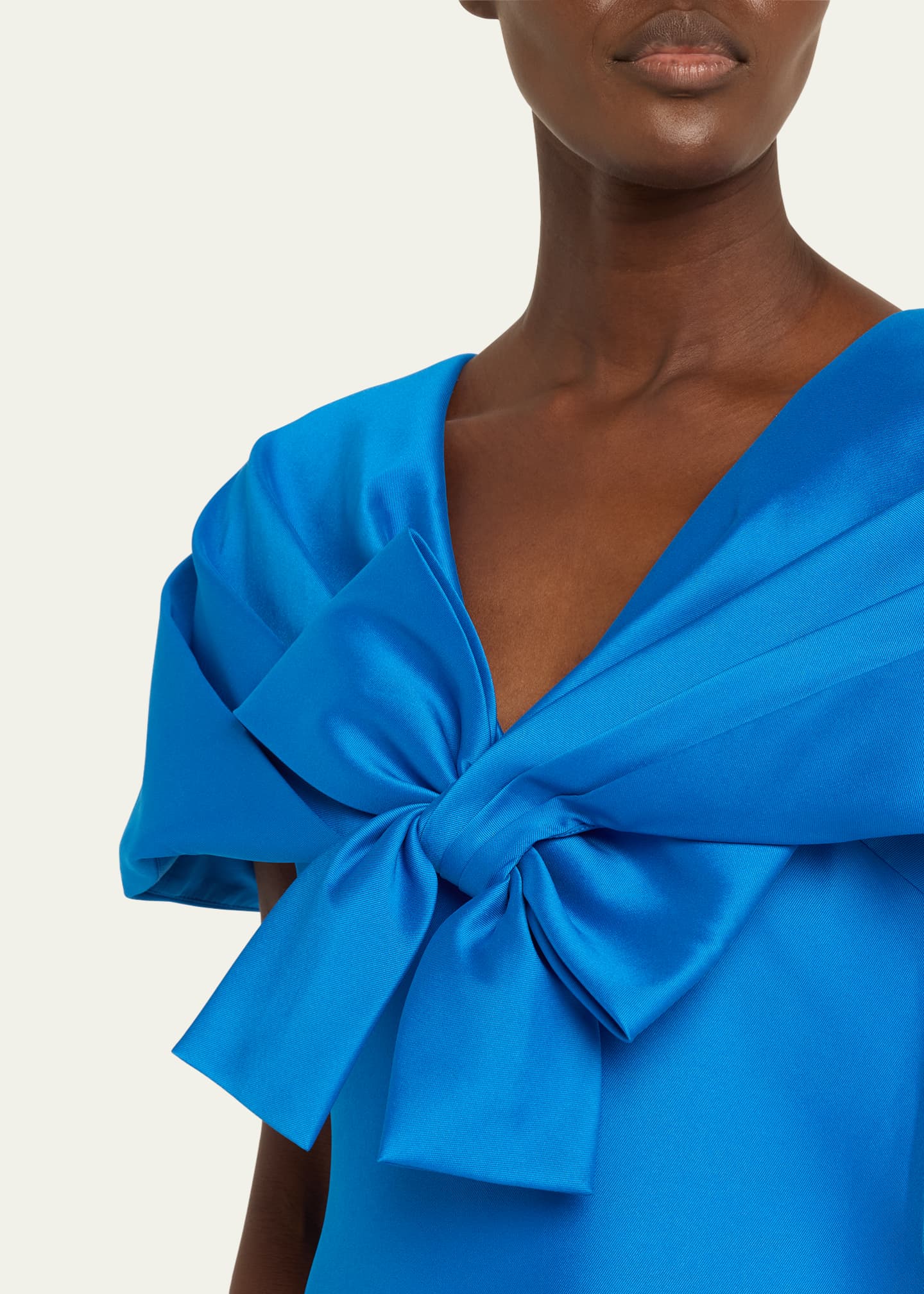 Badgley Mischka Collection Bow-Front Shawl Trumpet Gown Image 5 of 5