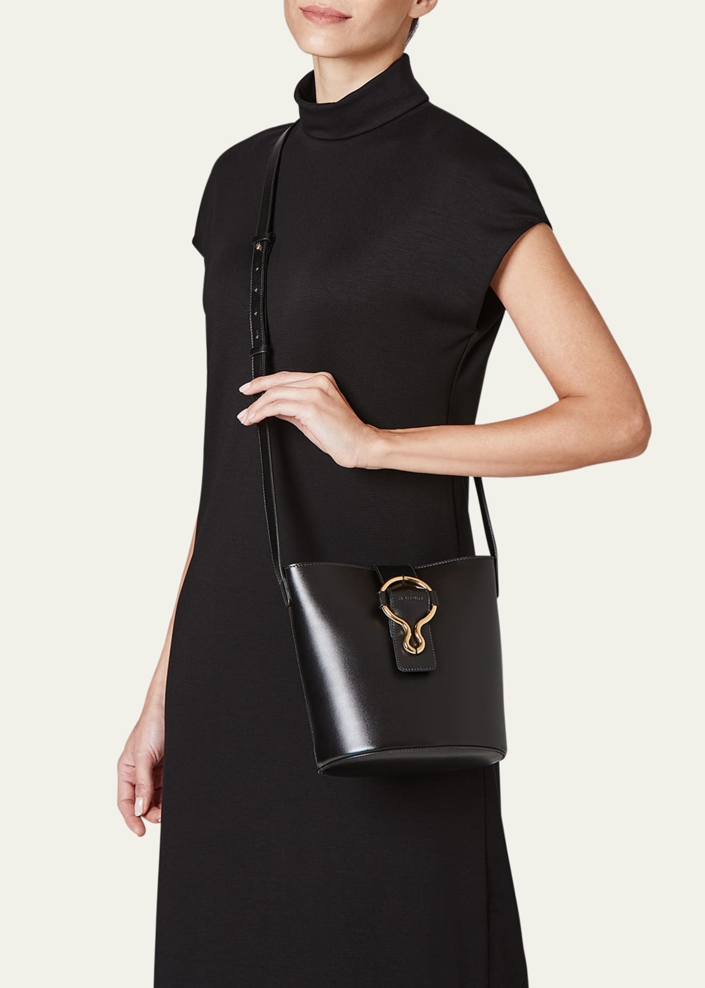 Il Bisonte Consuelo Leather Bucket Bag Image 2 of 3