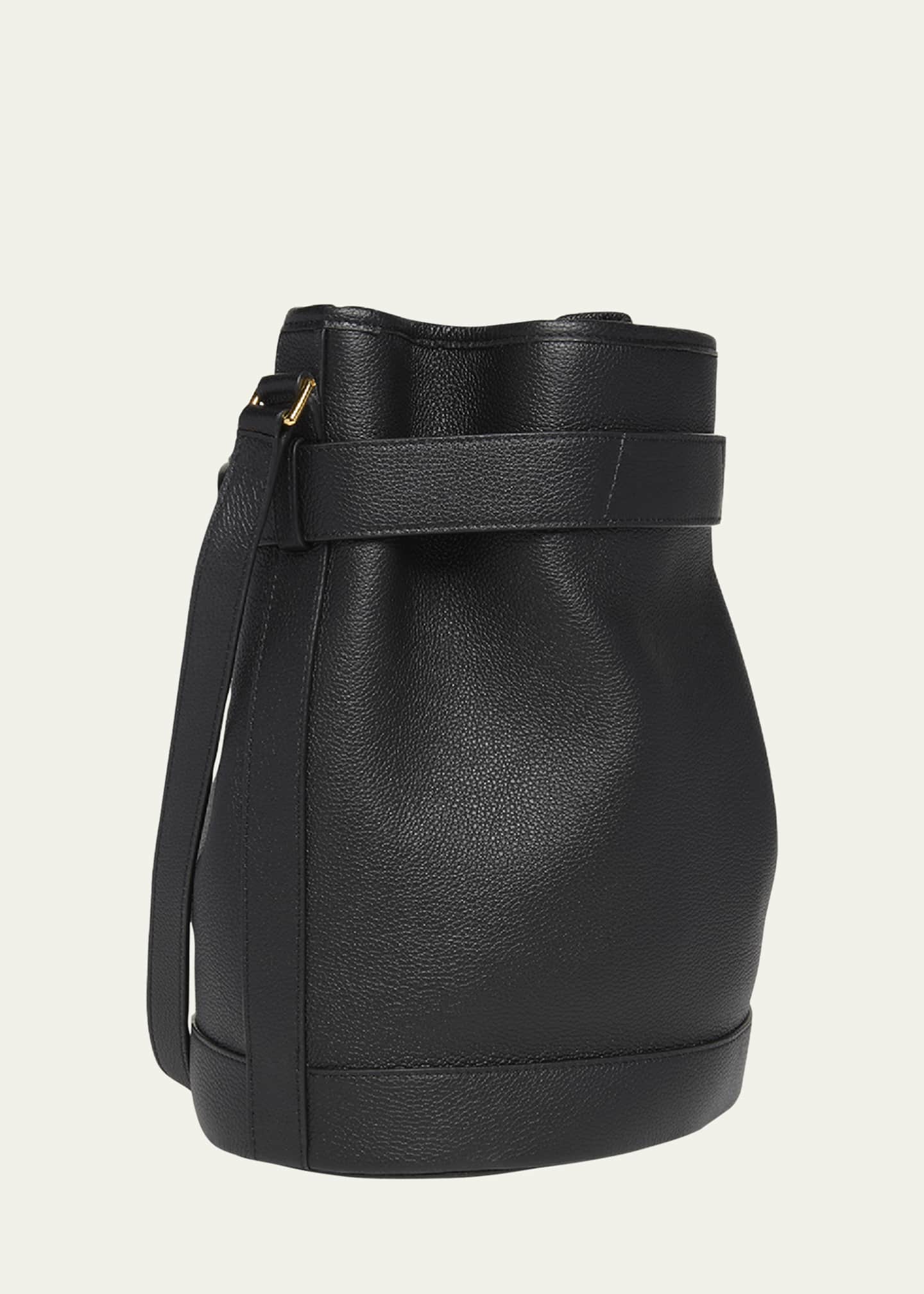 【関税＆送料込み】Tom Ford Tara Leather Bucket Bag TOM FORD Medium Tara Grain Leather Bucket Bag TOM FORD