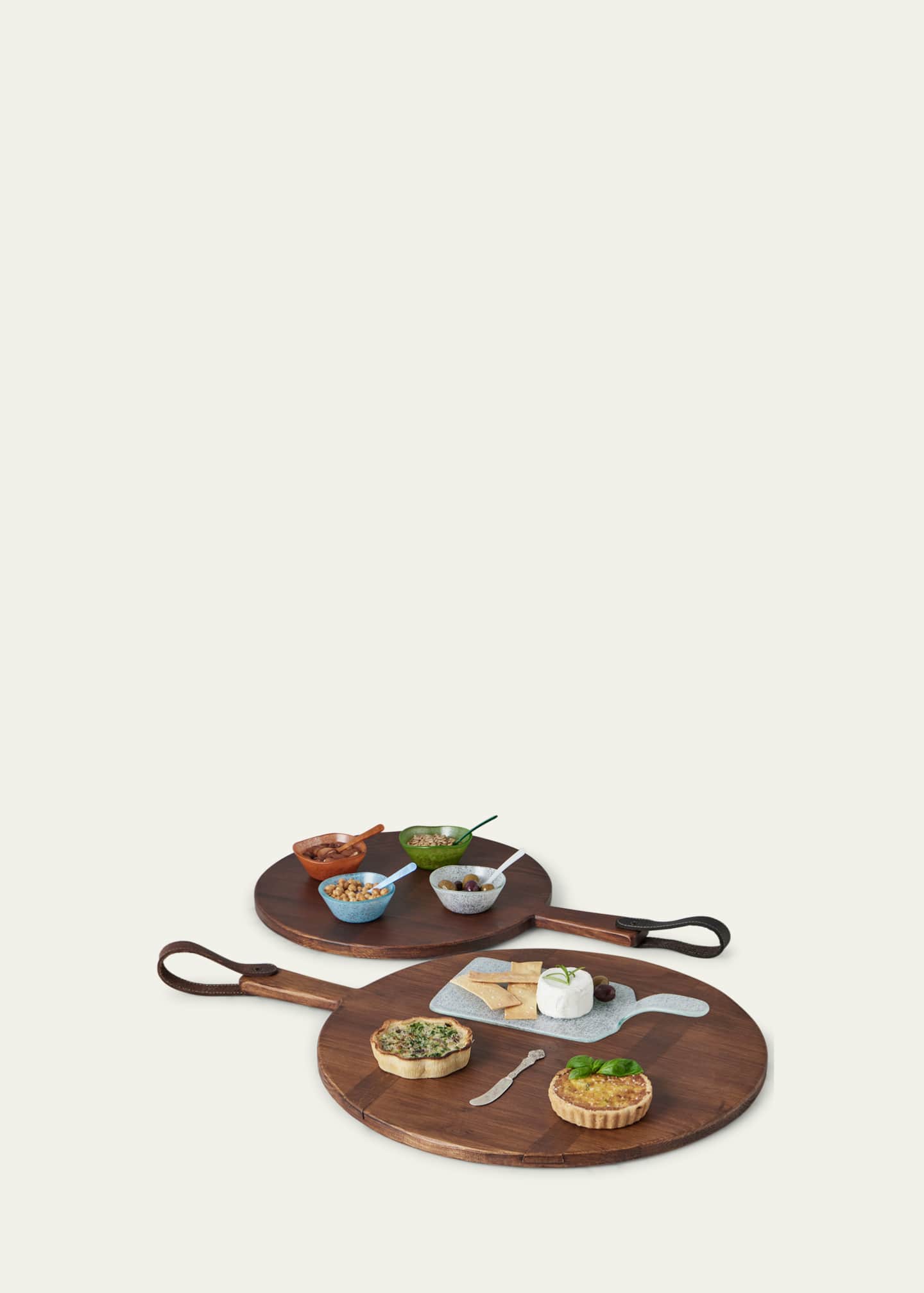 etuHOME Round Heritage Charcuterie Board, Medium Image 3 of 4