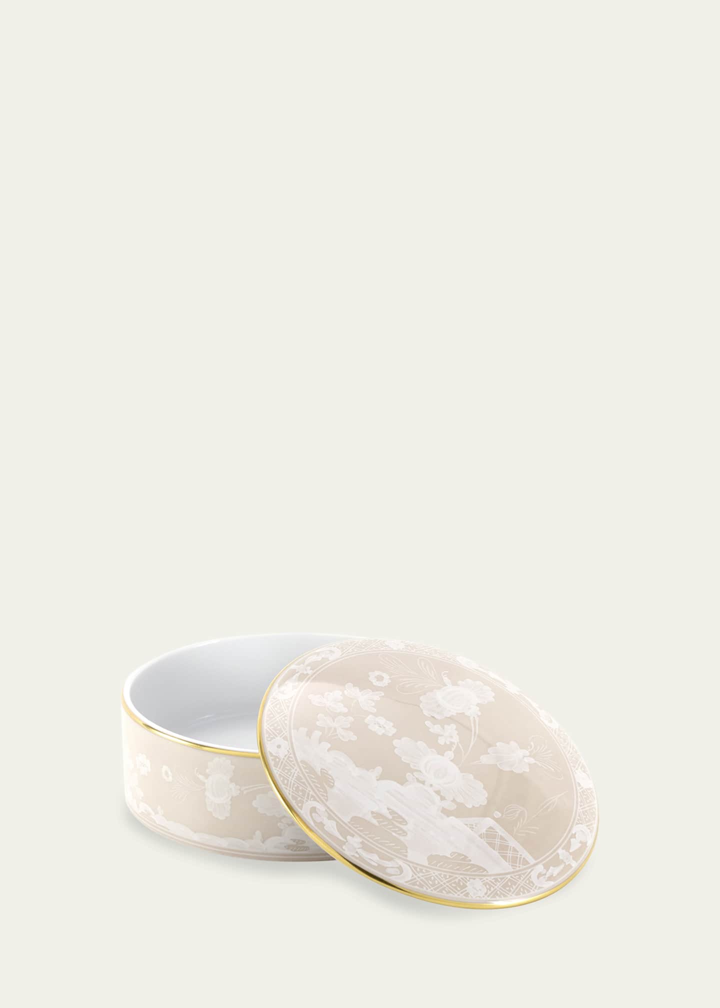 GINORI 1735 Oriente Italiano Meringa Trinket Box with Cover Image 2 of 4