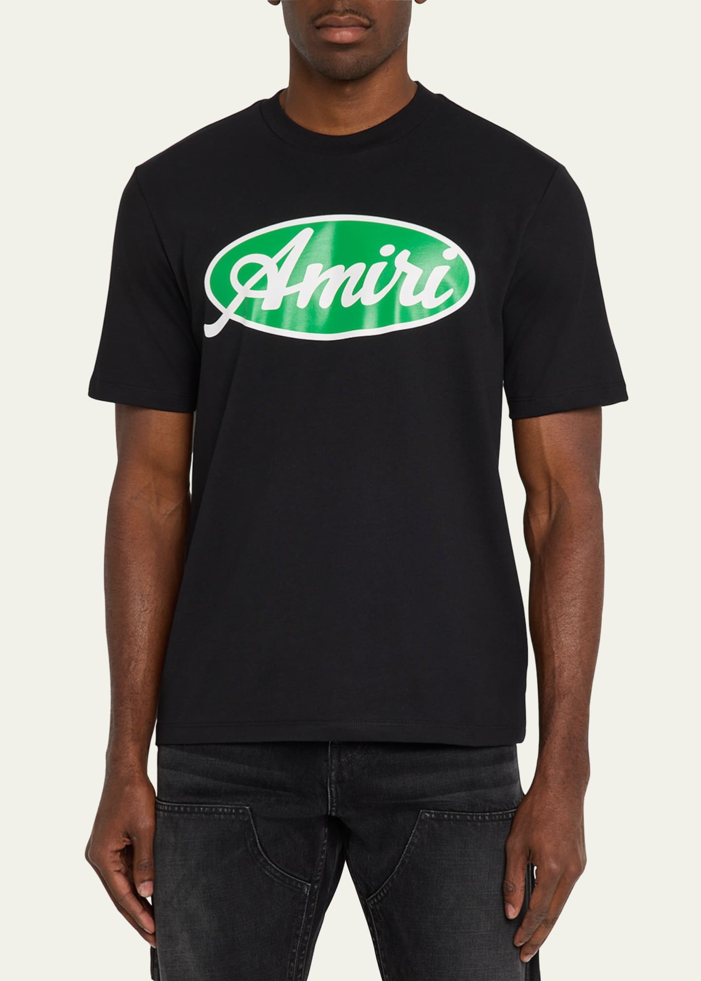【AMIRI】オーバル・コットン・ロゴ・グラフィックTシャツ Amiri Men's Oval Logo T-Shirt - Bergdorf Goodman