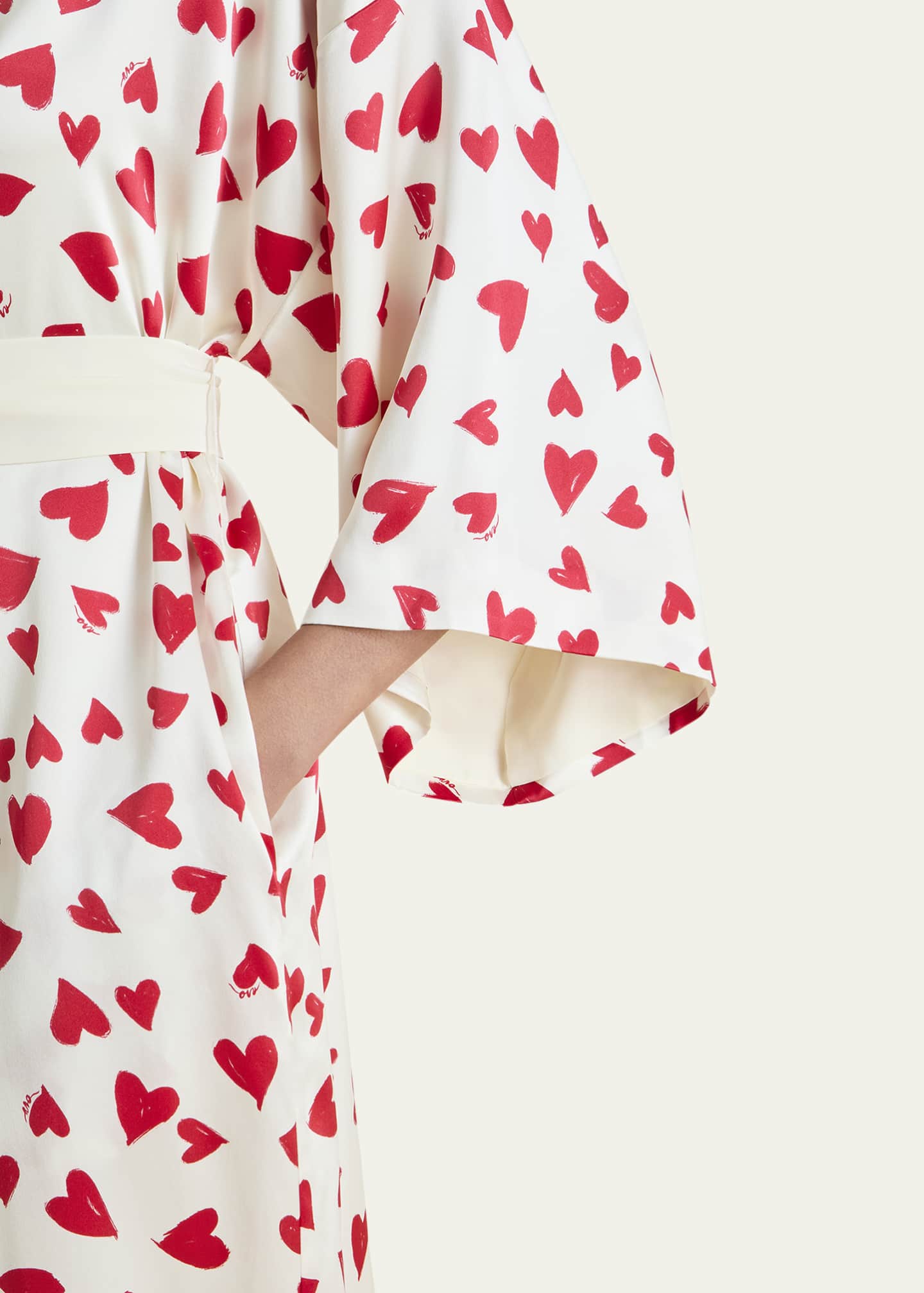 Olivia von Halle Queenie Heart-Print Silk Robe Image 5 of 5