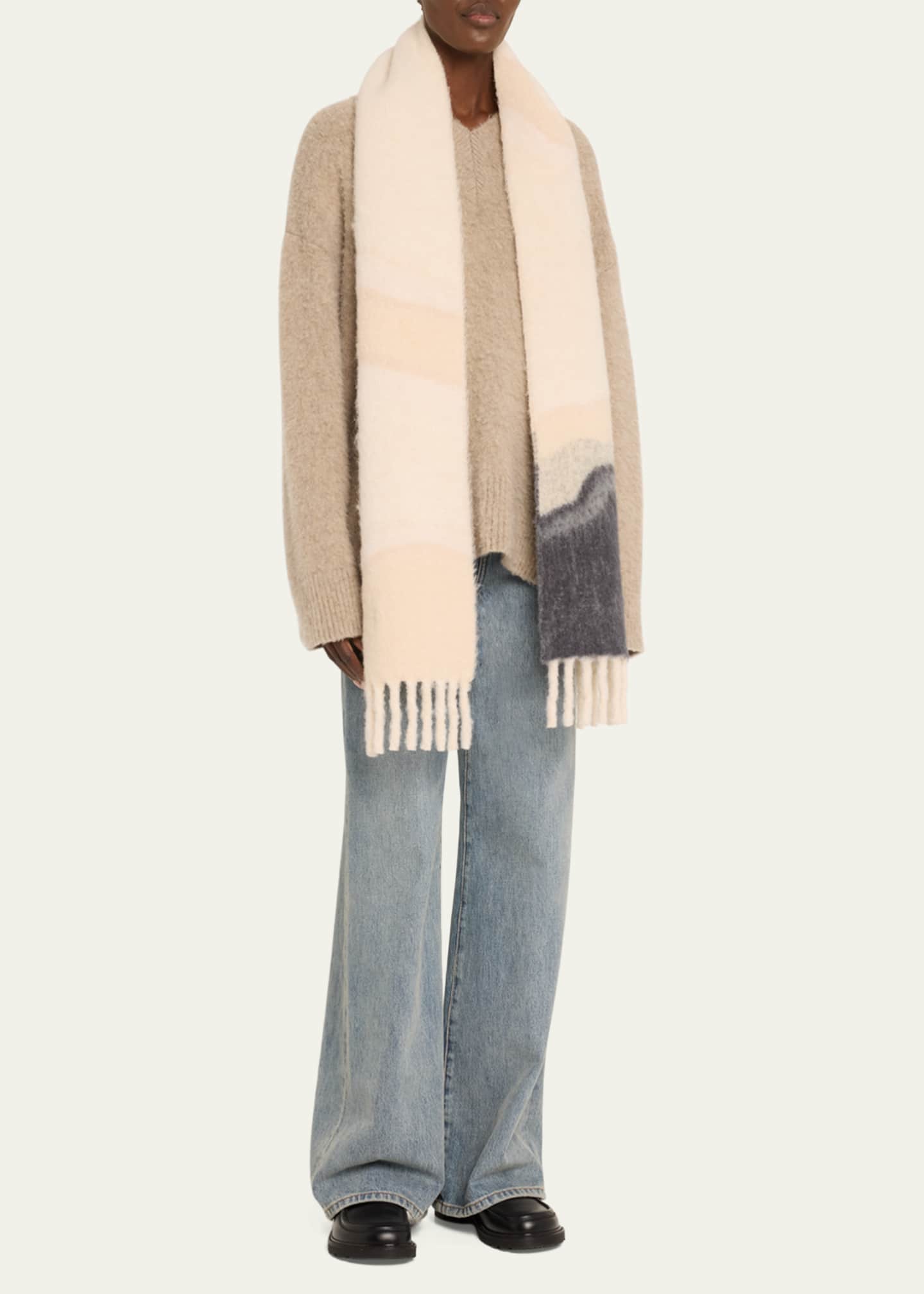 Loewe Textured Wool-Blend Fringe Scarf Image 2 of 4