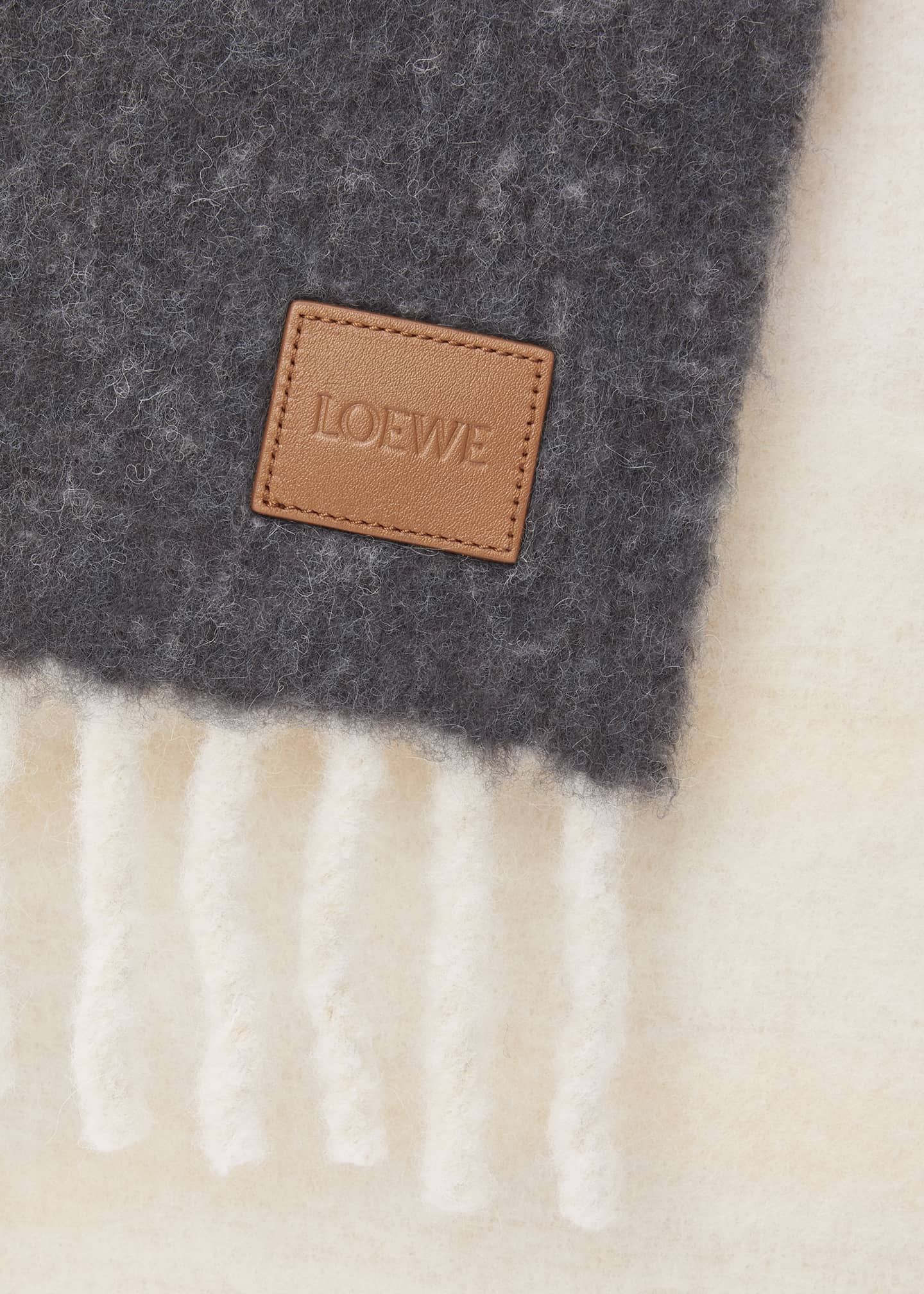 Loewe Textured Wool-Blend Fringe Scarf Image 4 of 4