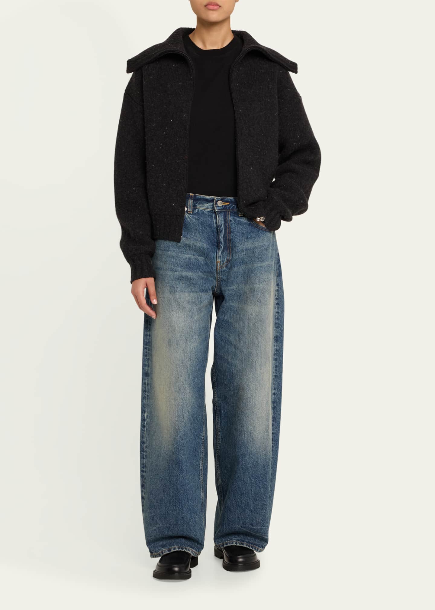 6397 Roomy Wide-Leg Jeans Image 2 of 5