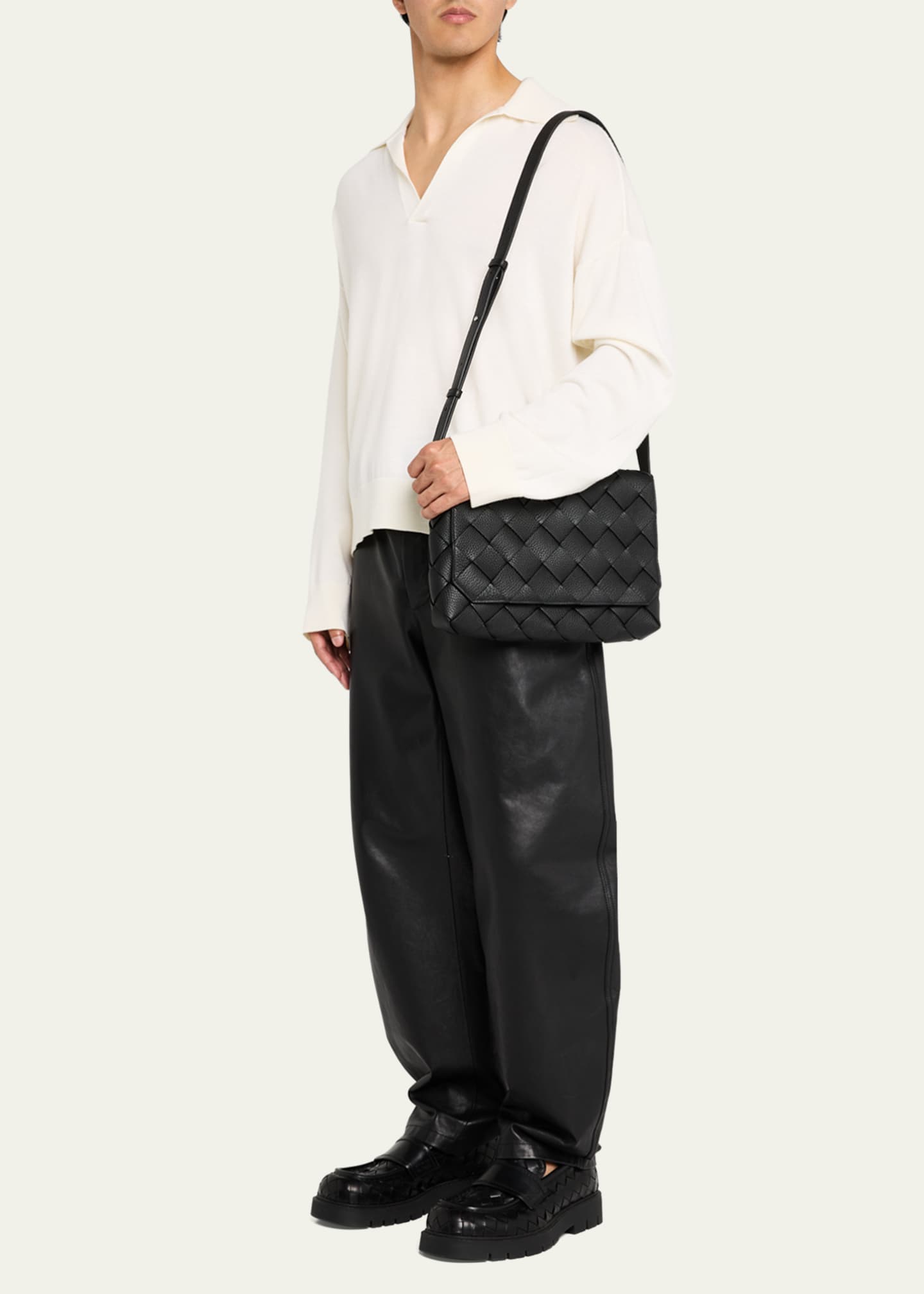 Bottega Veneta Men's Diago Large Intreccio Leather Crossbody Bag Image 5 of 6