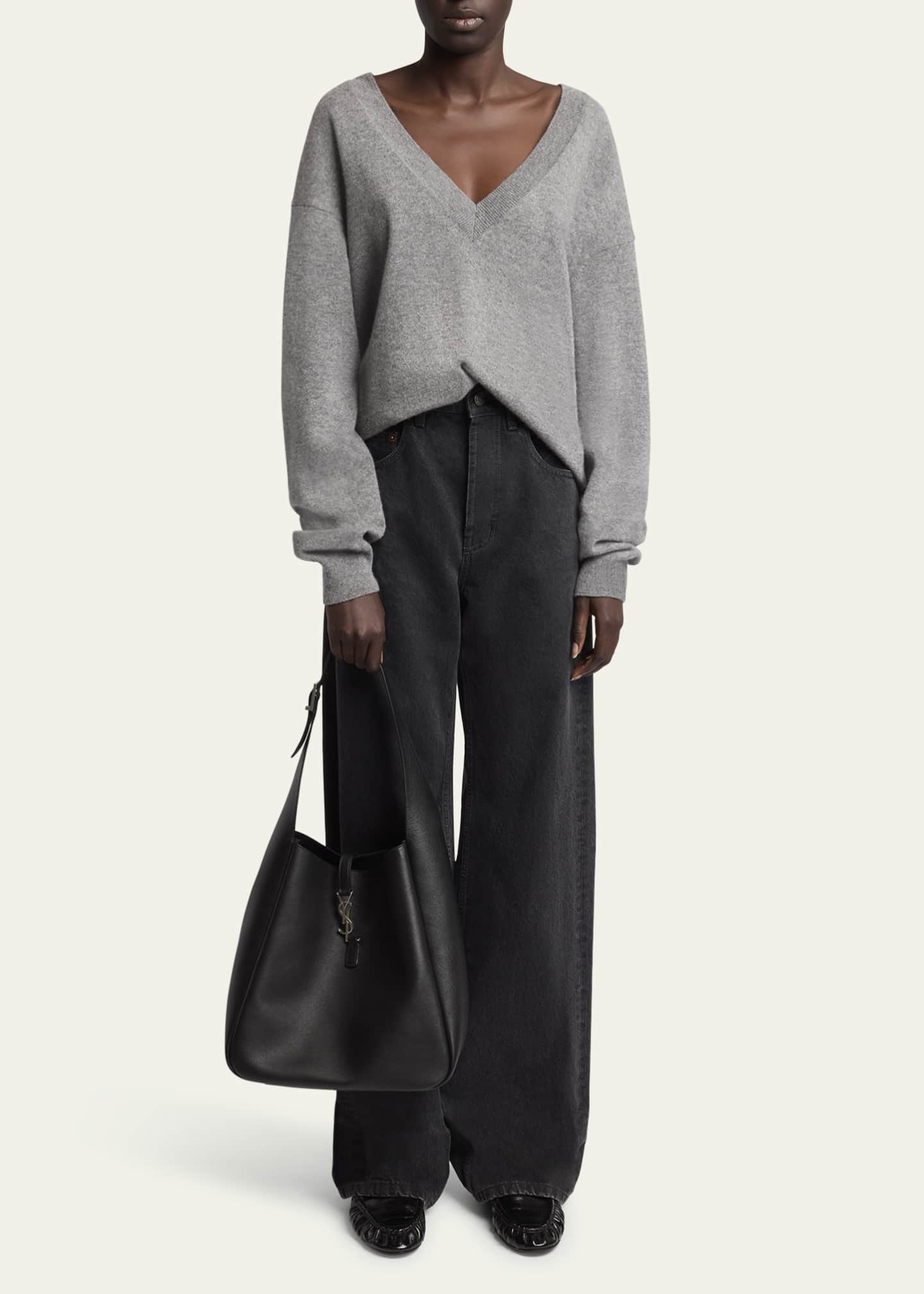 Saint Laurent Le 5 À 7 Large Hobo Bag in Smooth Leather Image 5 of 5