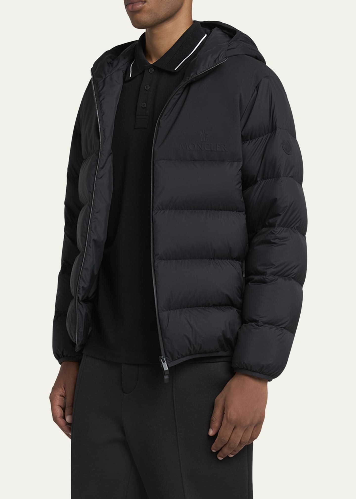 Moncler Men's Veumont Down Jacket Image 4 of 5