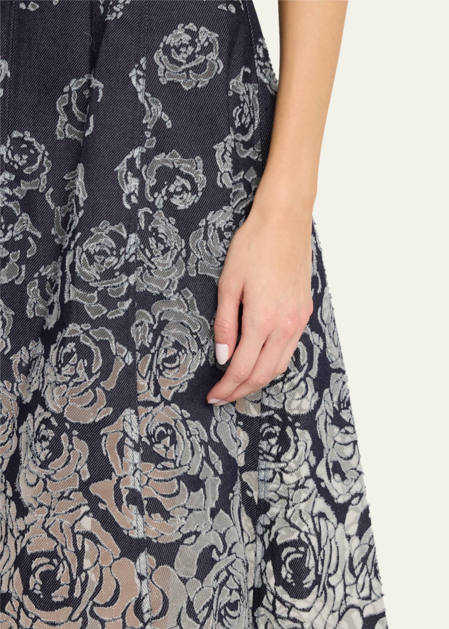 Oscar de la Renta V-Neck Rose Denim Devore Sleeveless Midi Dress Image 5 of 5