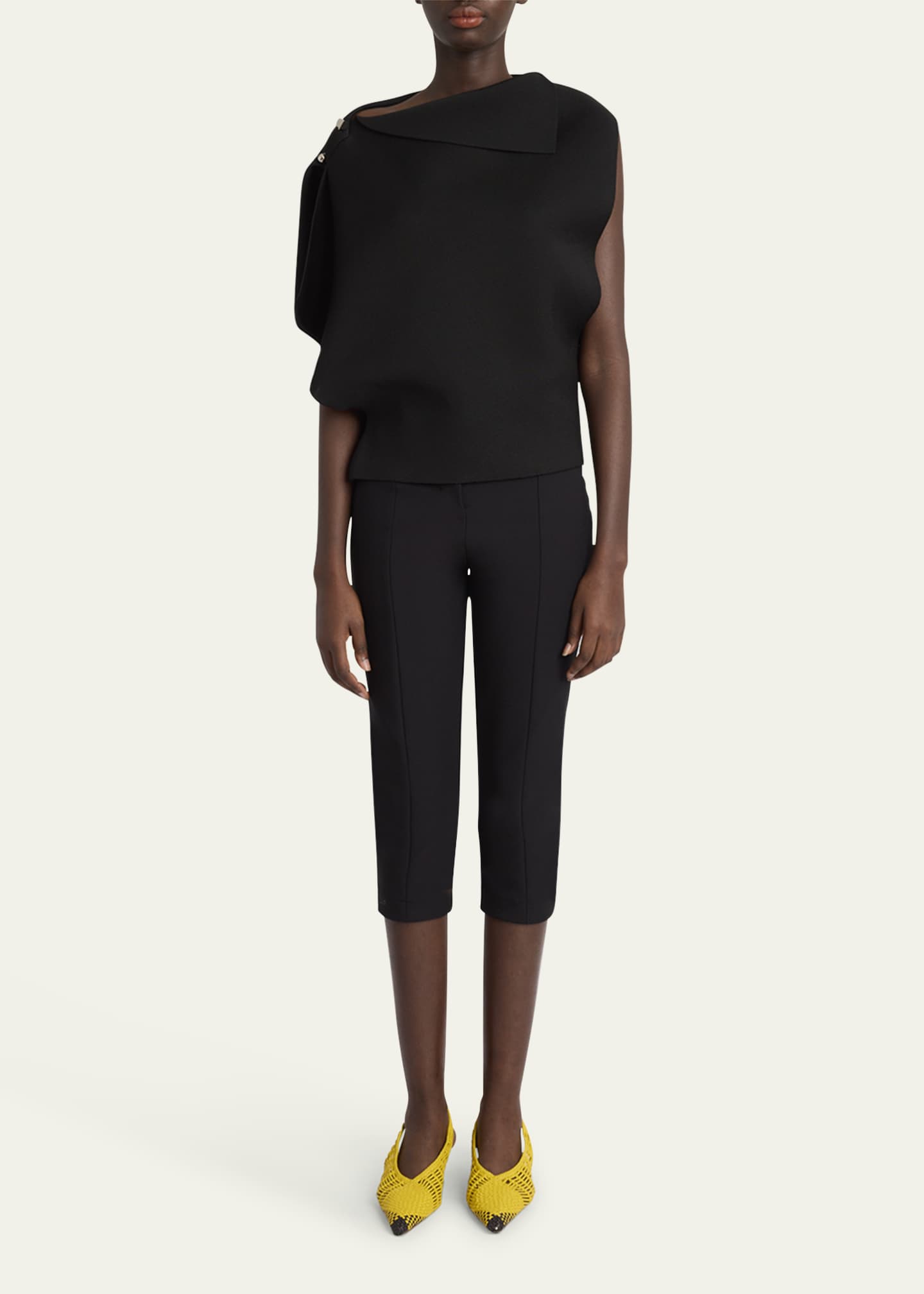 Jacquemus Pintuck Skinny-Leg Capri Pants Image 2 of 5