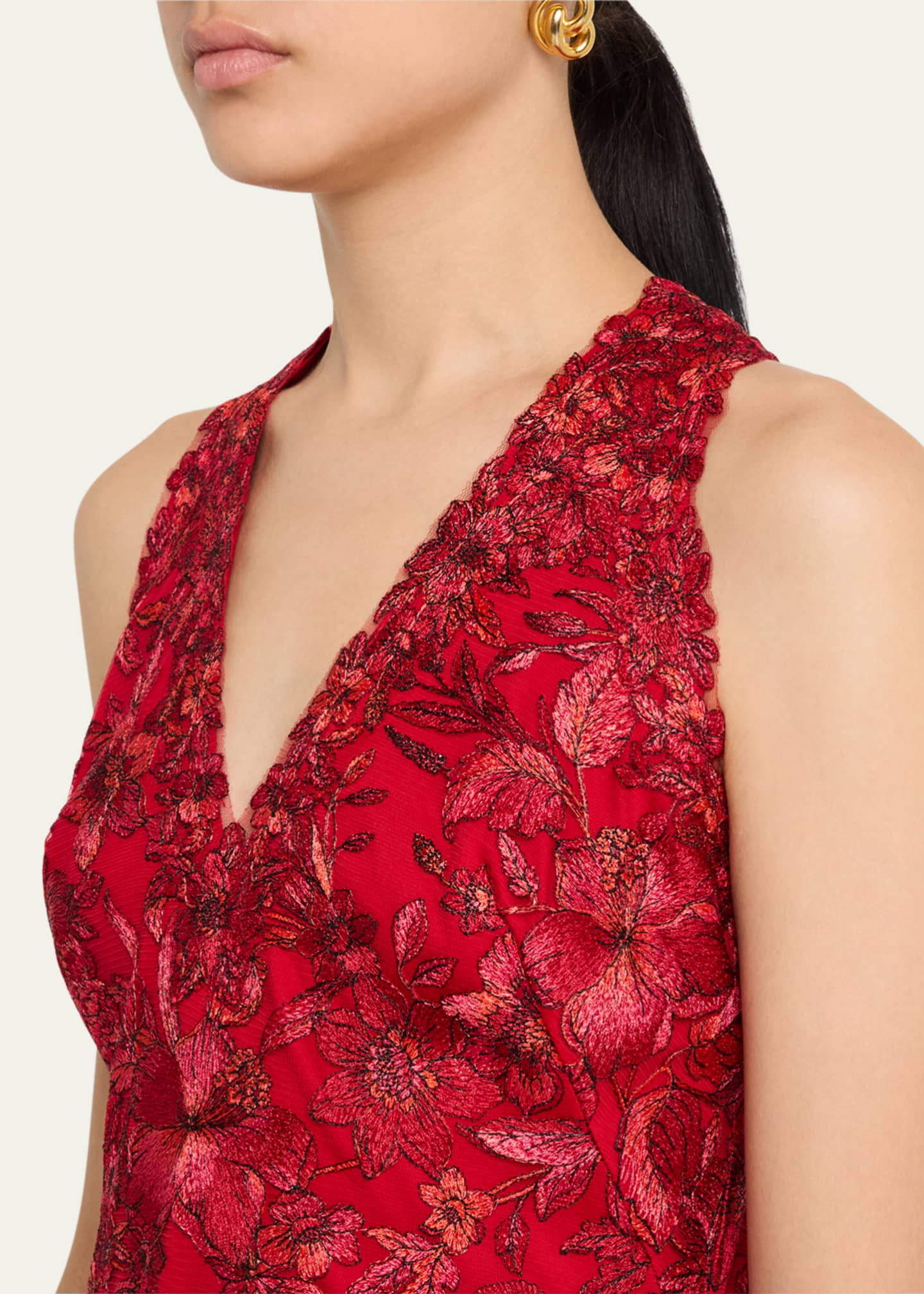 Tadashi Shoji Sleeveless Embroidered Lace Halter Dress Image 5 of 5