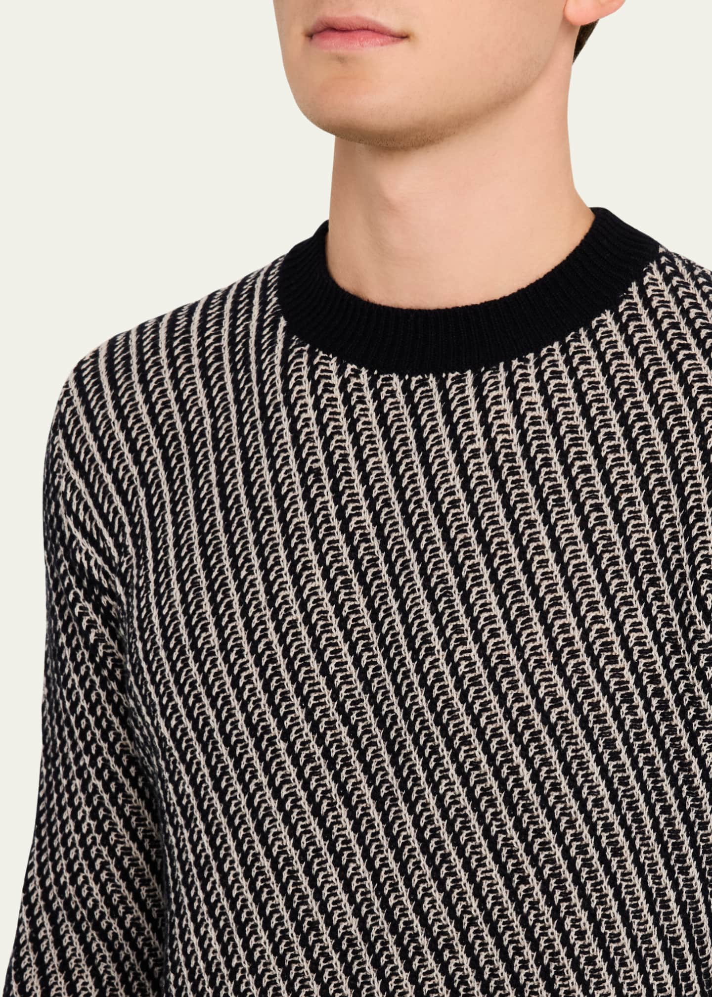 Iris Von Arnim Men's Deary Bicolor Cashmere Crewneck Sweater Image 5 of 5
