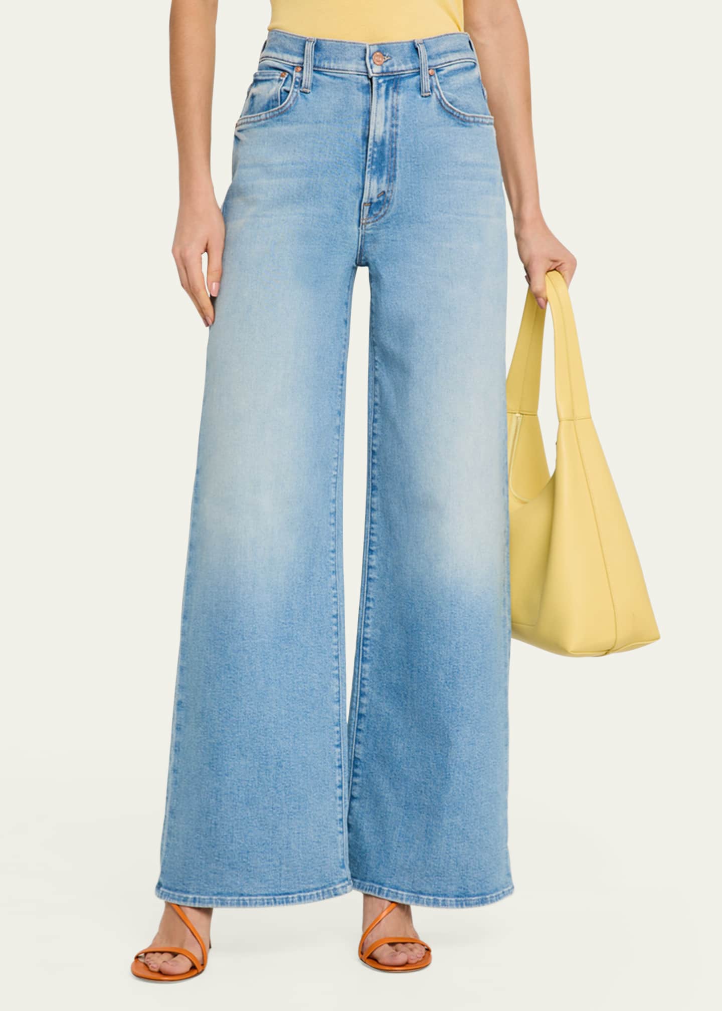 MOTHER The Ditcher Roller Zip Sneak Jeans Image 4 of 5