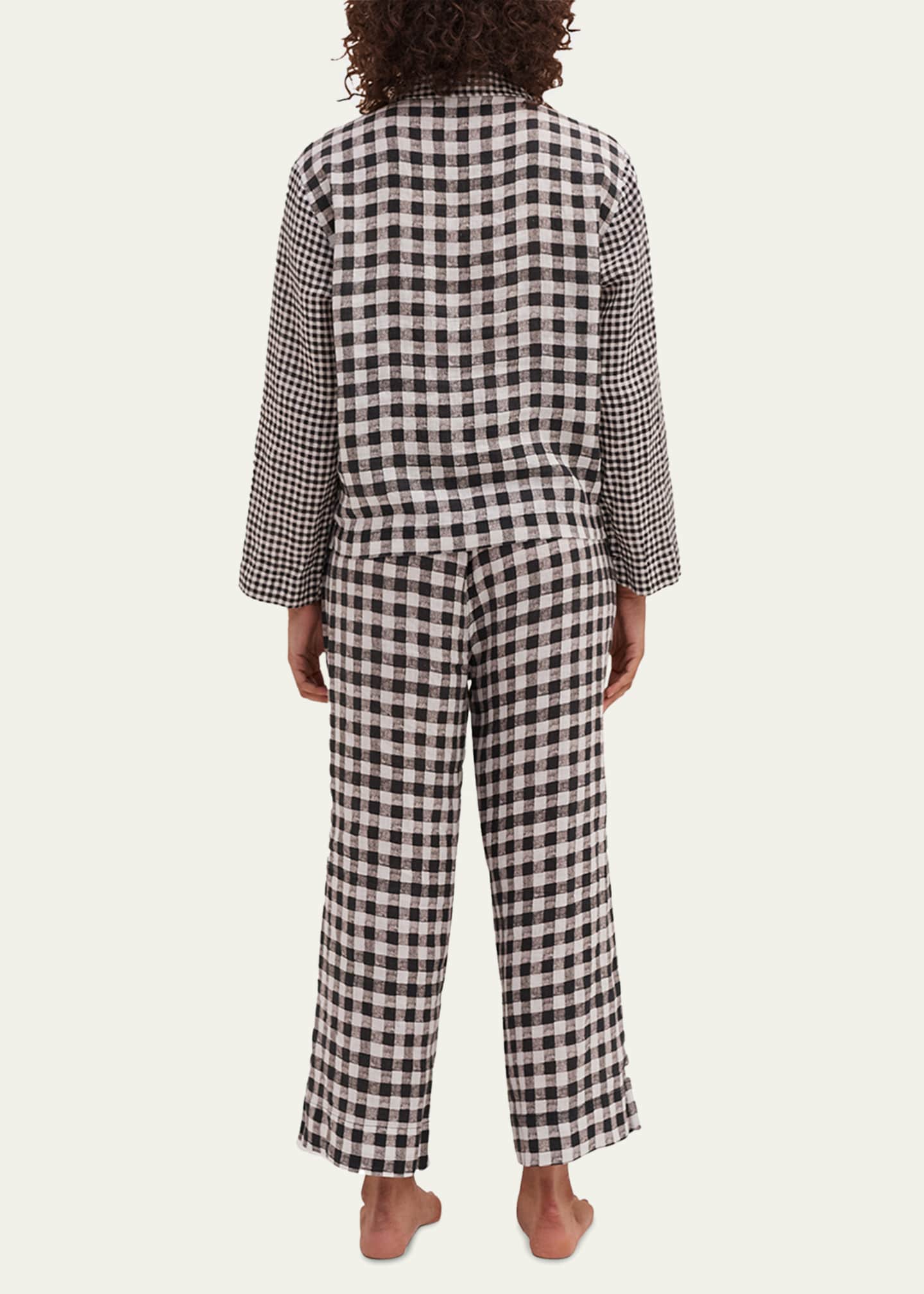 Desmond & Dempsey Cropped Gingham-Print Linen Pajama Set Image 3 of 4
