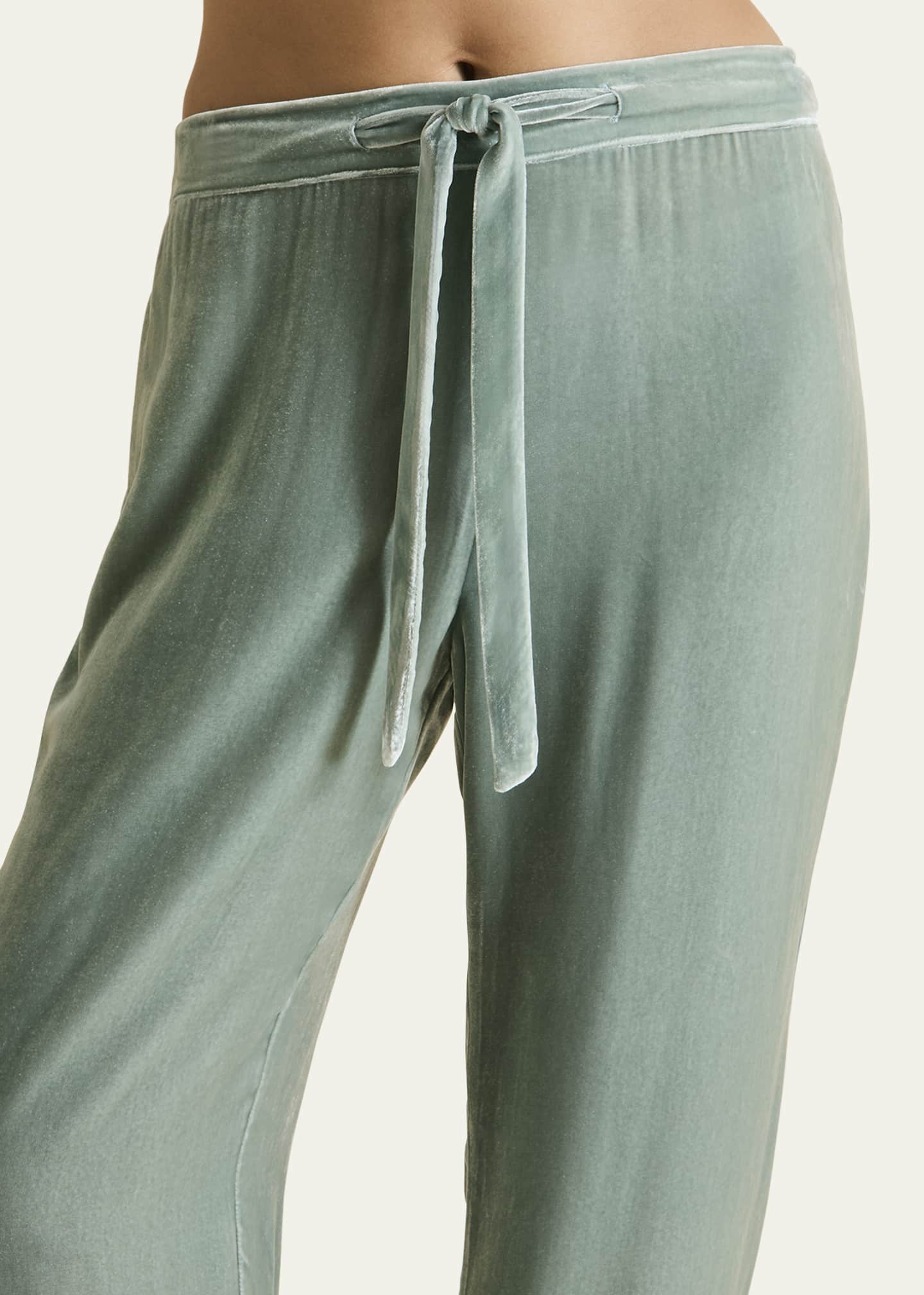 Olivia von Halle Coco Straight-Leg Silk Velvet Pajama Set Image 4 of 5