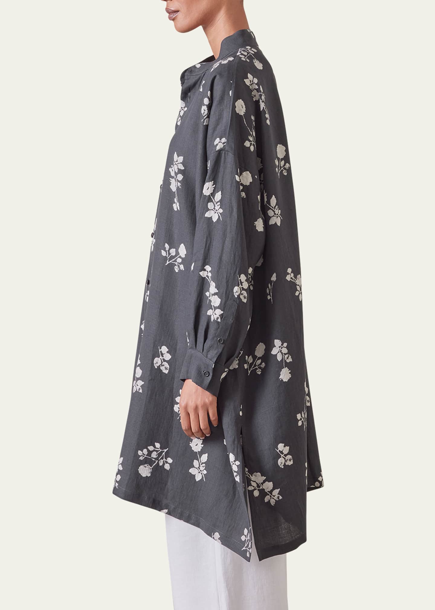 Eskandar Wide A-Line Collarless Shirt With Slits (Very Long Length) Image 4 of 5