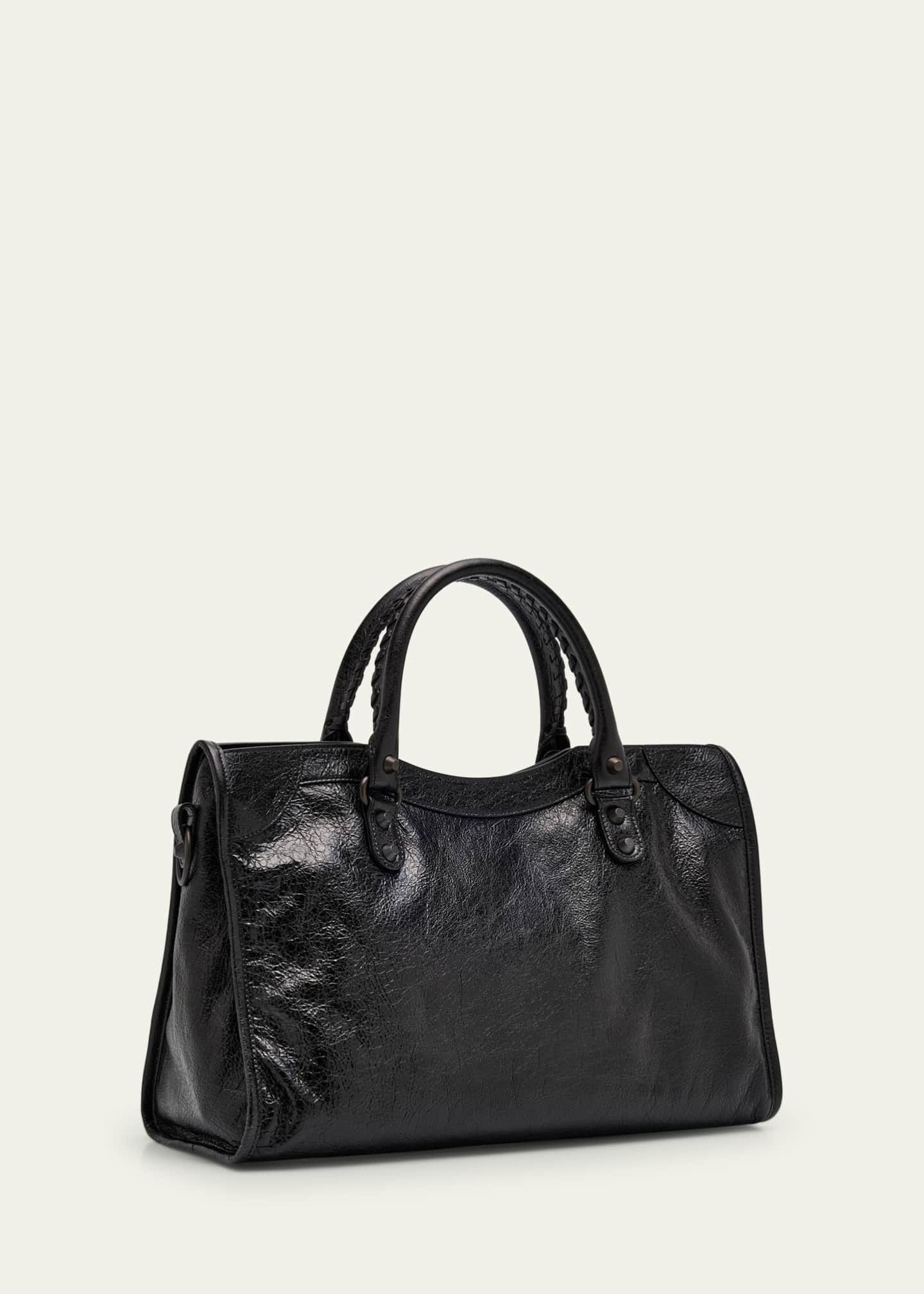 BALENCIAGA シティ The new Balenciaga City Sneaker unites multiple emblematic codes