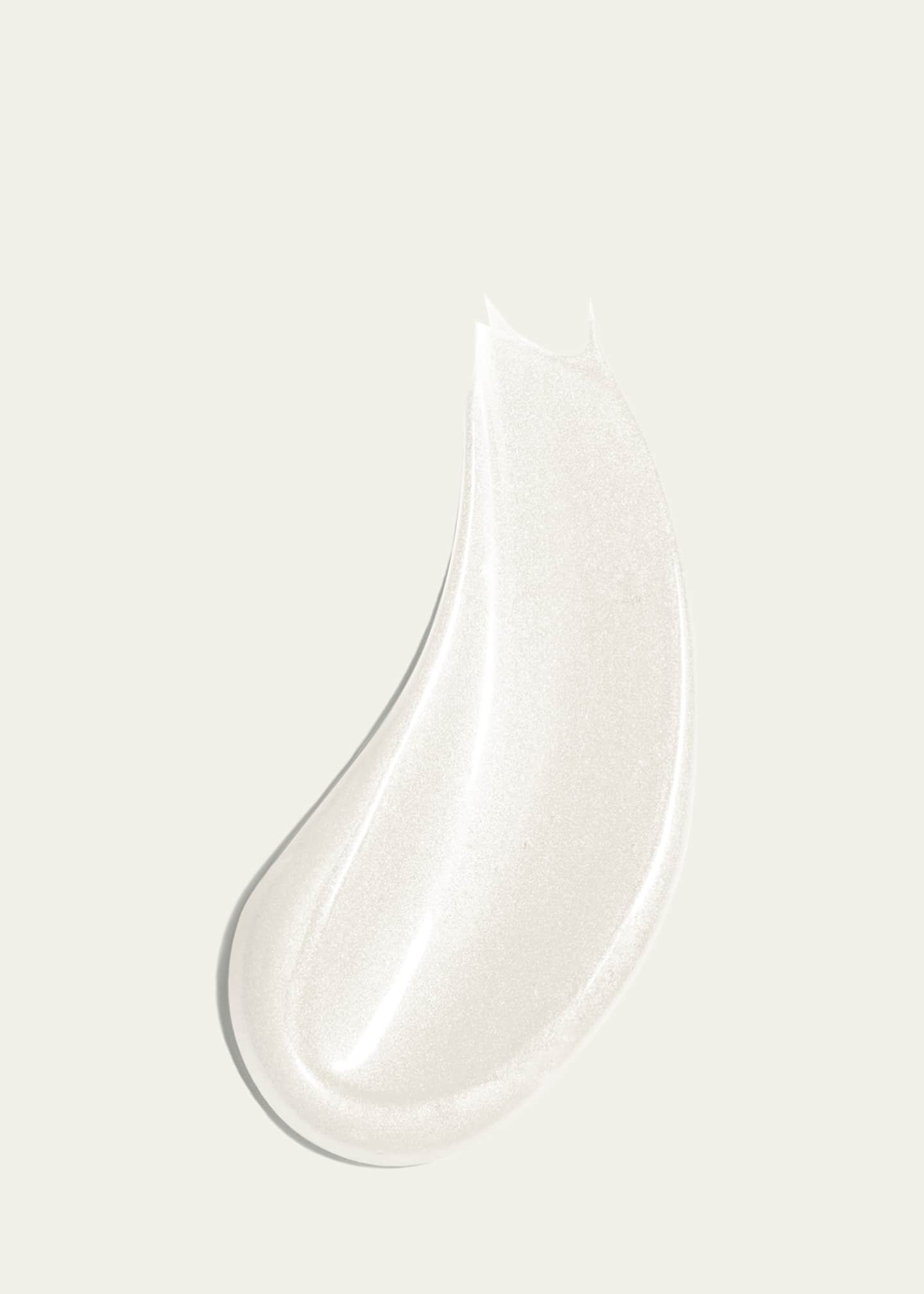 Giorgio Armani Luminous Silk Acqua Highlighter Image 2 of 5