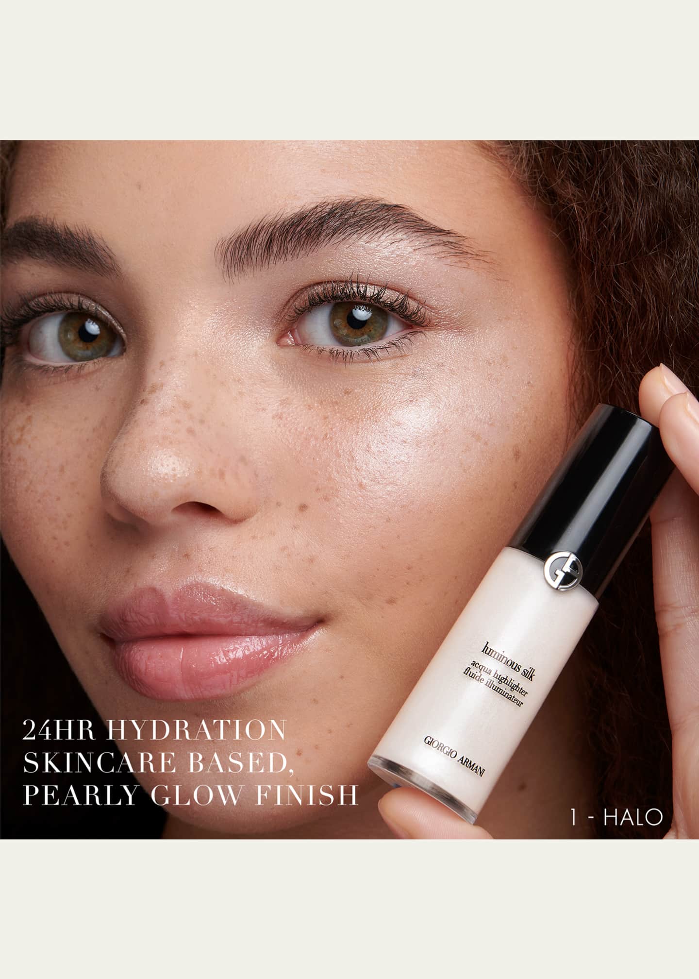 Giorgio Armani Luminous Silk Acqua Highlighter Image 5 of 5