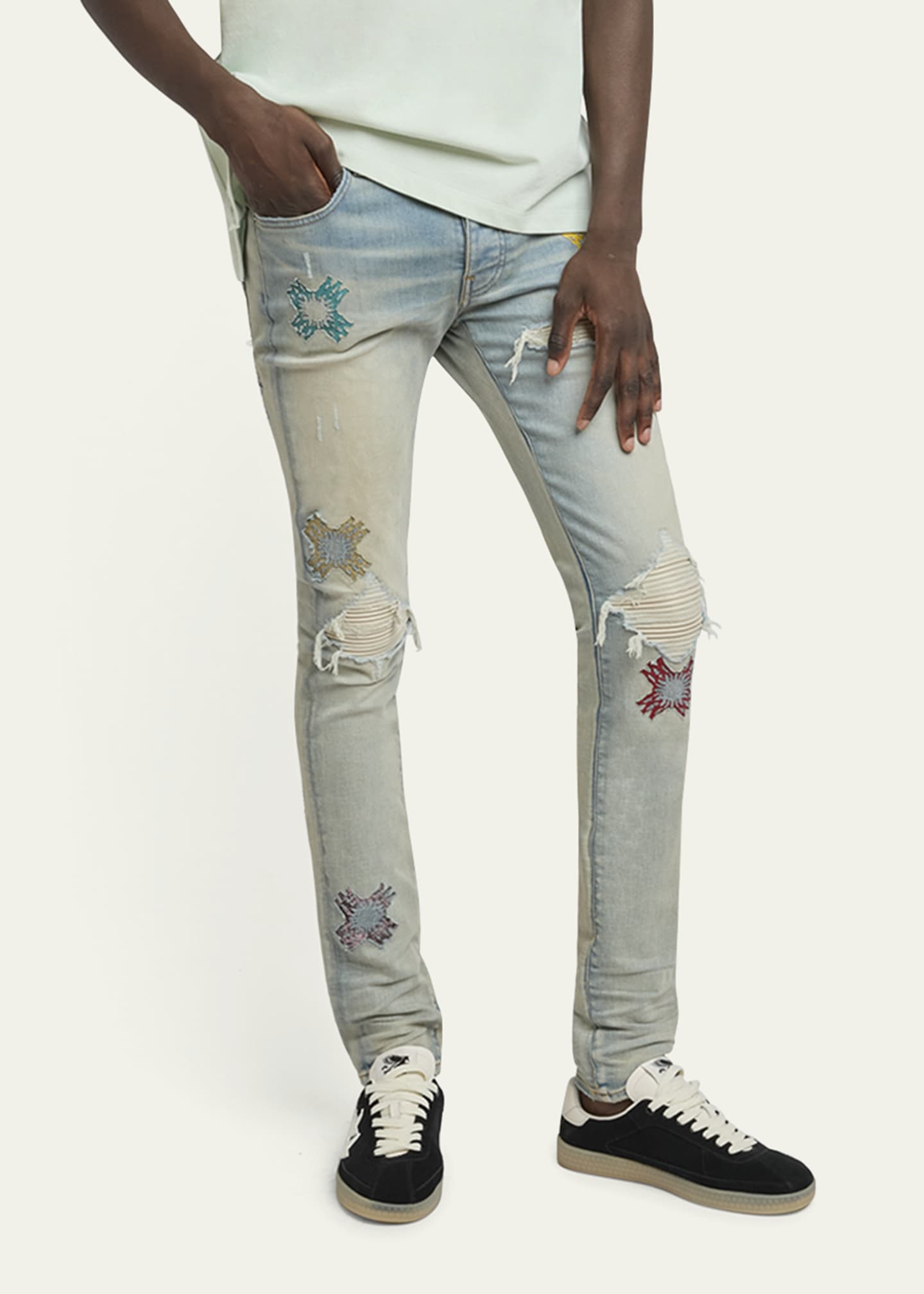 AMIRI アミリ MX1 MA Quad Cut Outダメージデニムパンツ ブルー 大人クールな【AMIRI】MX1 ダメージ スキニー ジーンズ 24SS新作