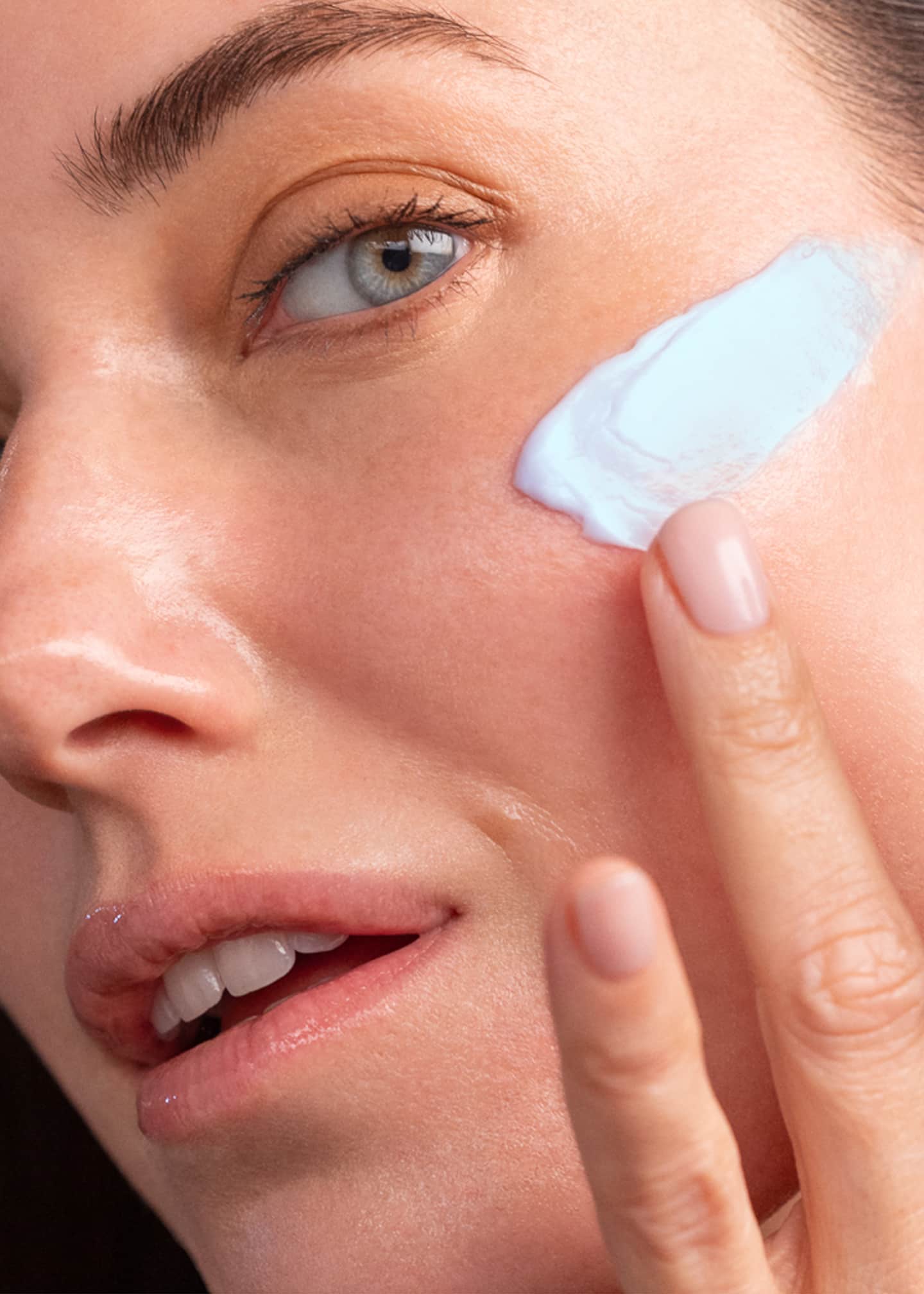 ReVive Rescue Balm Overnight Peptide Mask Image 3 of 3