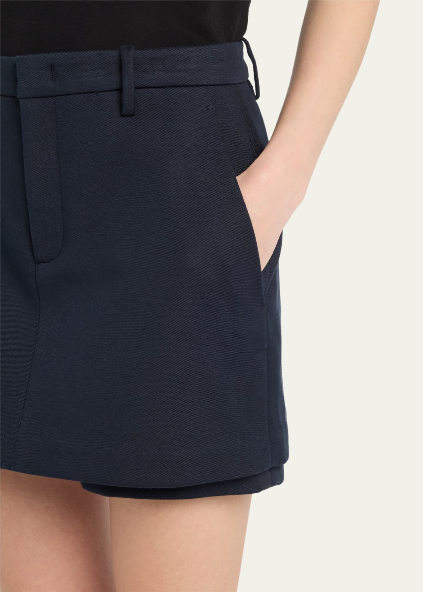 Vince Tailored Mid-Rise Skort Image 5 of 5