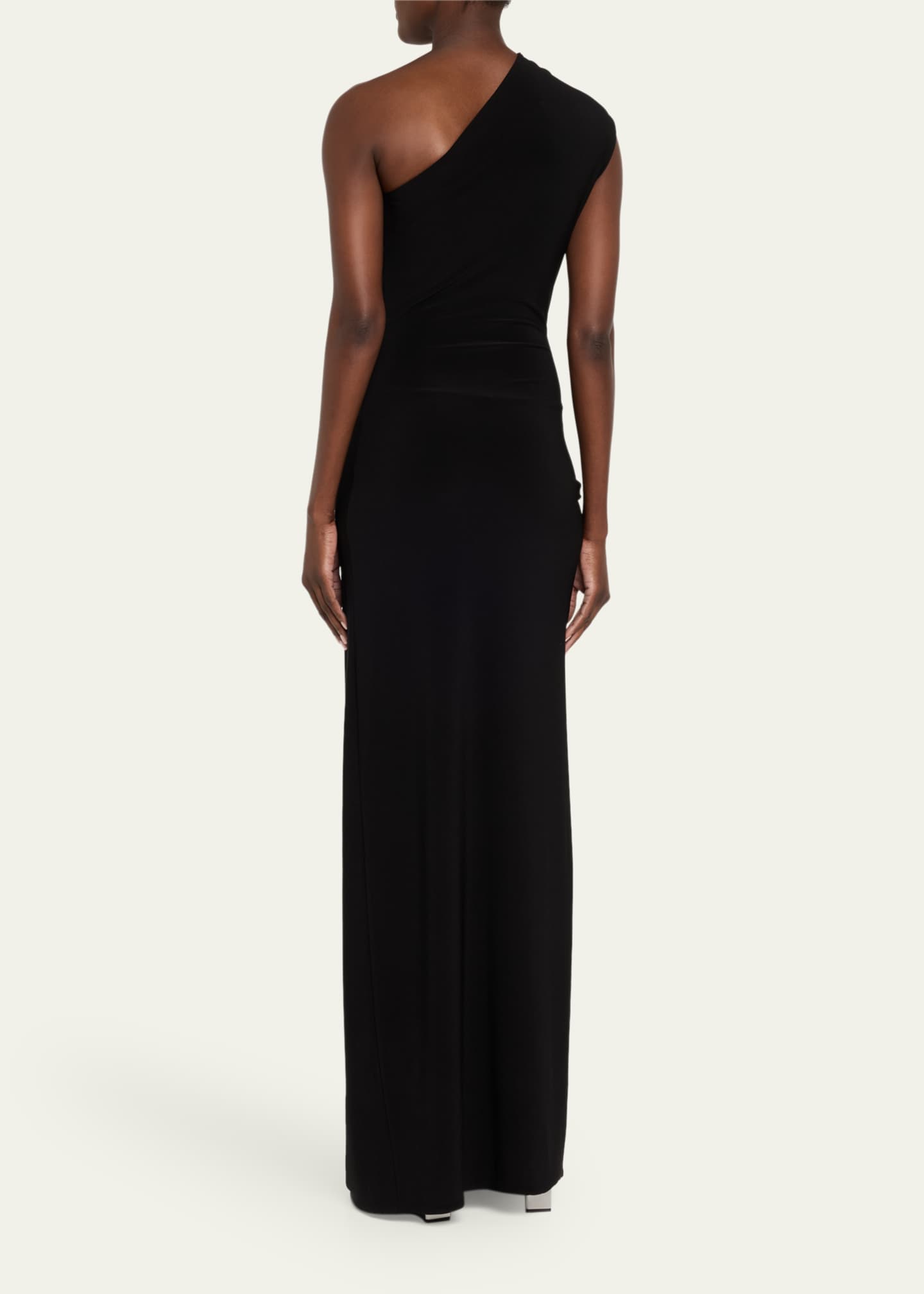 GRACE LING One-Shoulder Claw Slit Gown Image 3 of 5