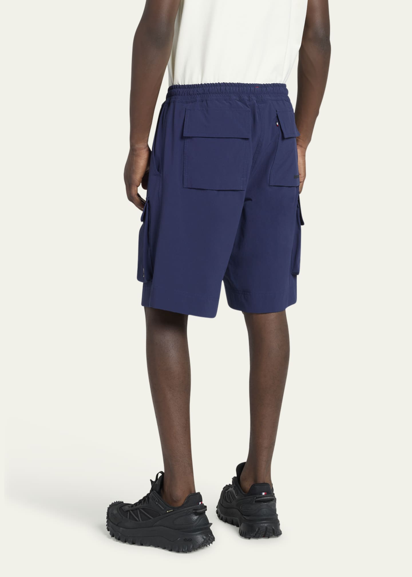 Moncler Grenoble Men's Poplin Cargo Shorts Image 3 of 5