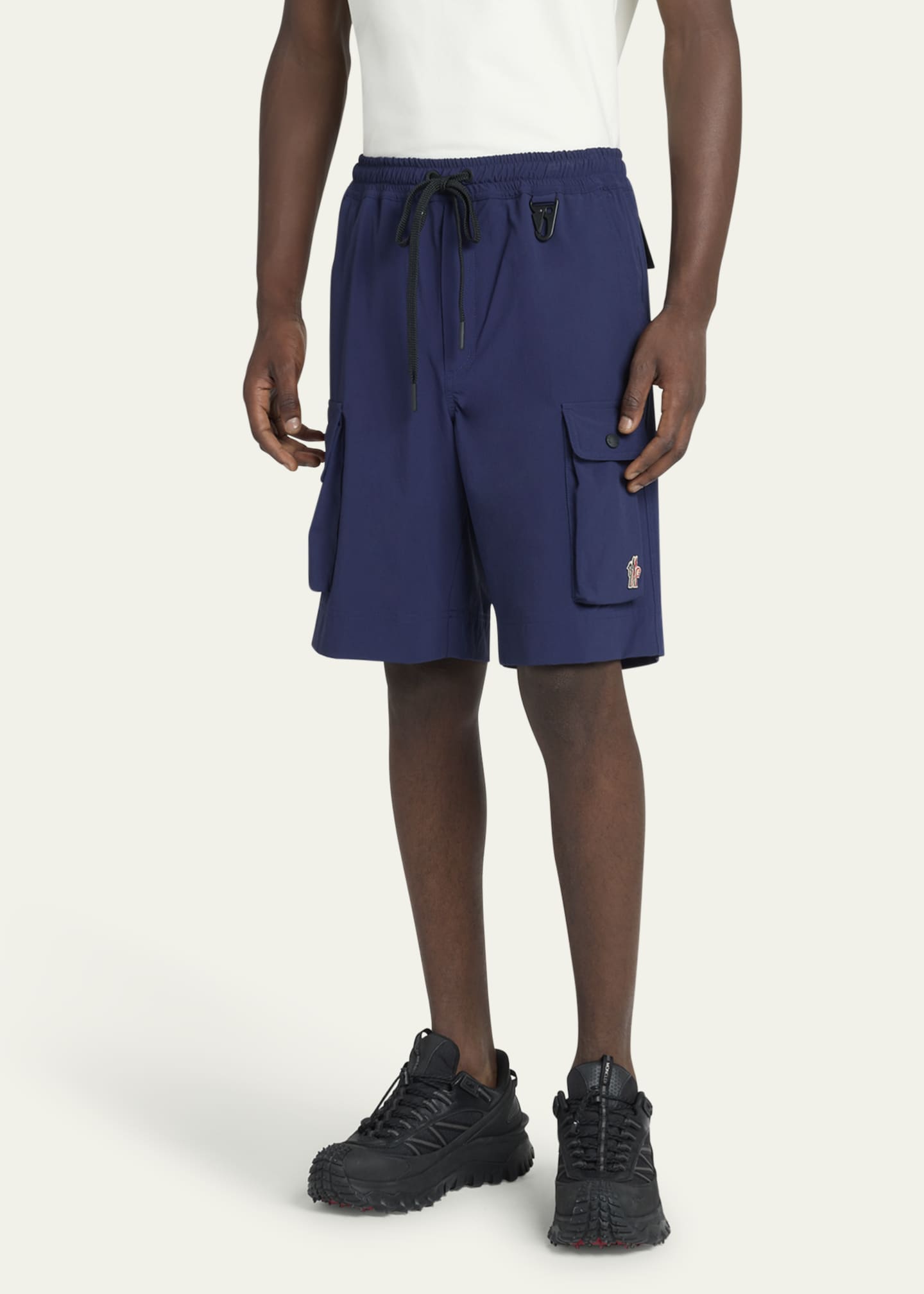Moncler Grenoble Men's Poplin Cargo Shorts Image 4 of 5