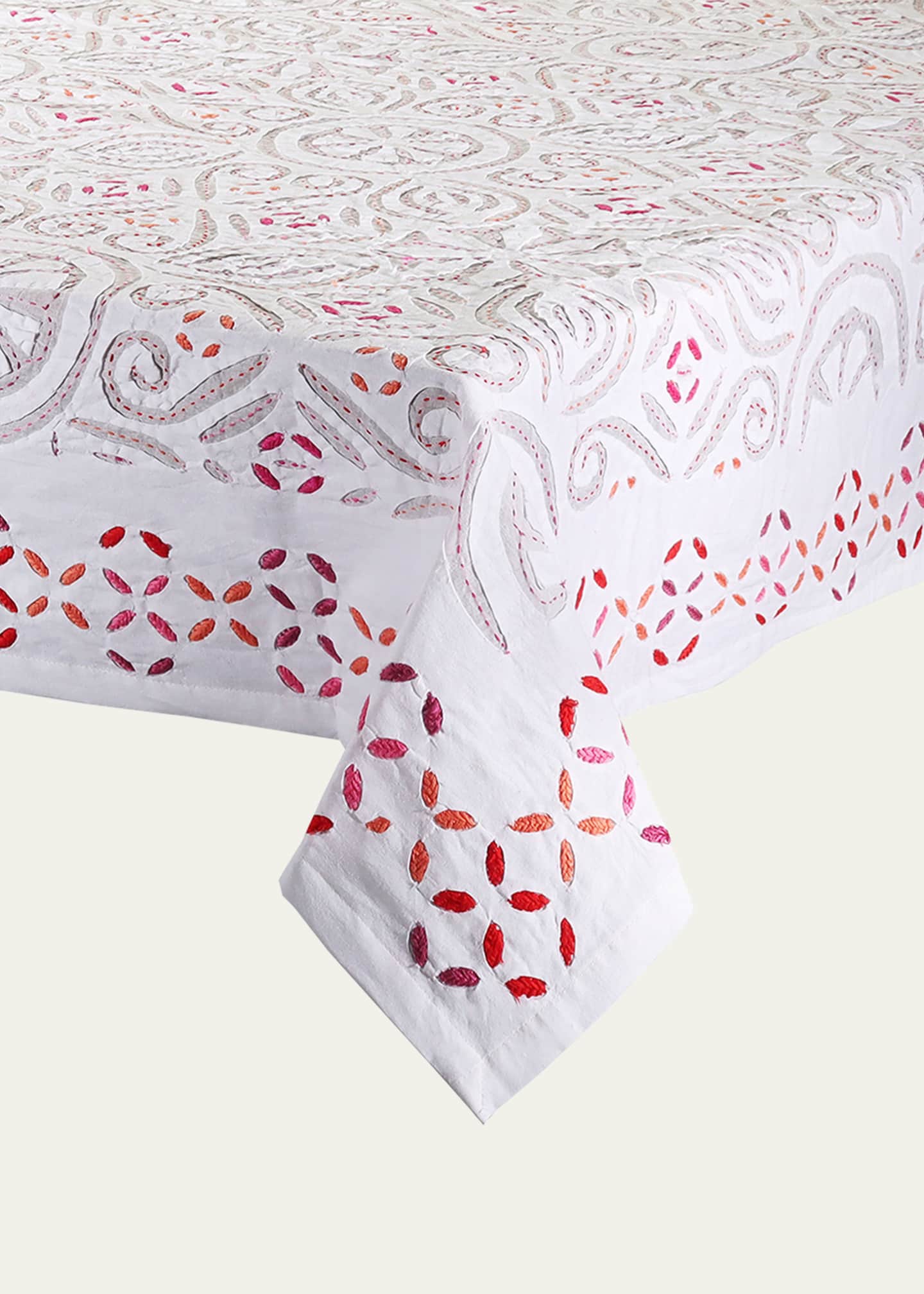 Kim Seybert Malta Tablecloth, 58" x 126" Image 2 of 2