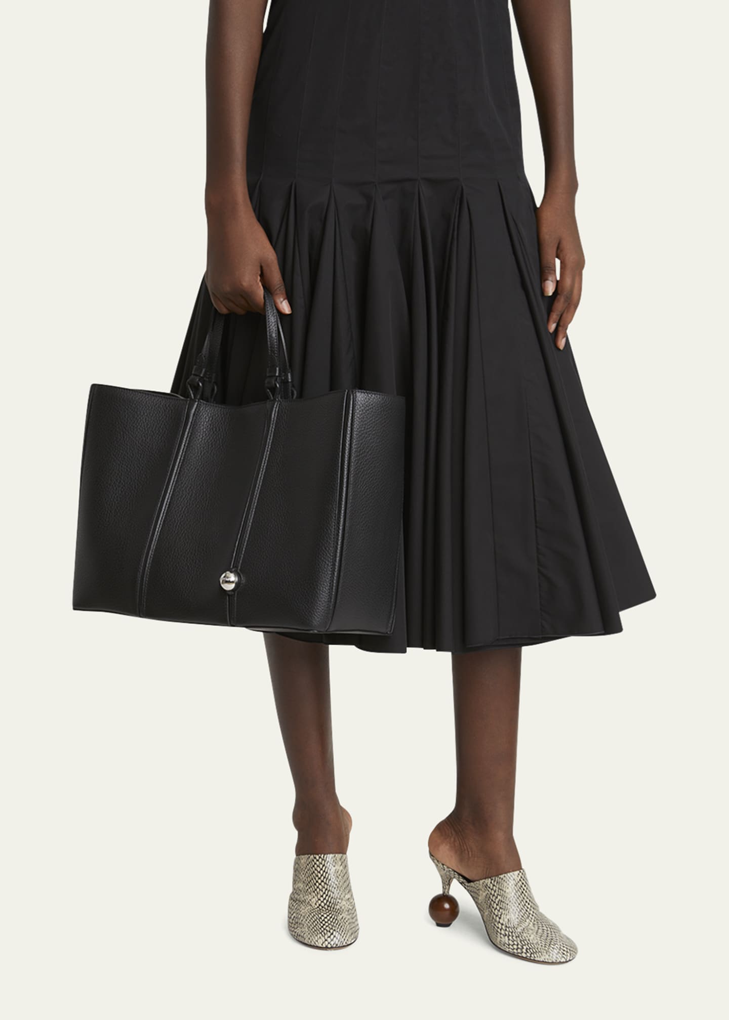 Jacquemus Le Marino Leather Shopper Tote Bag Image 2 of 6