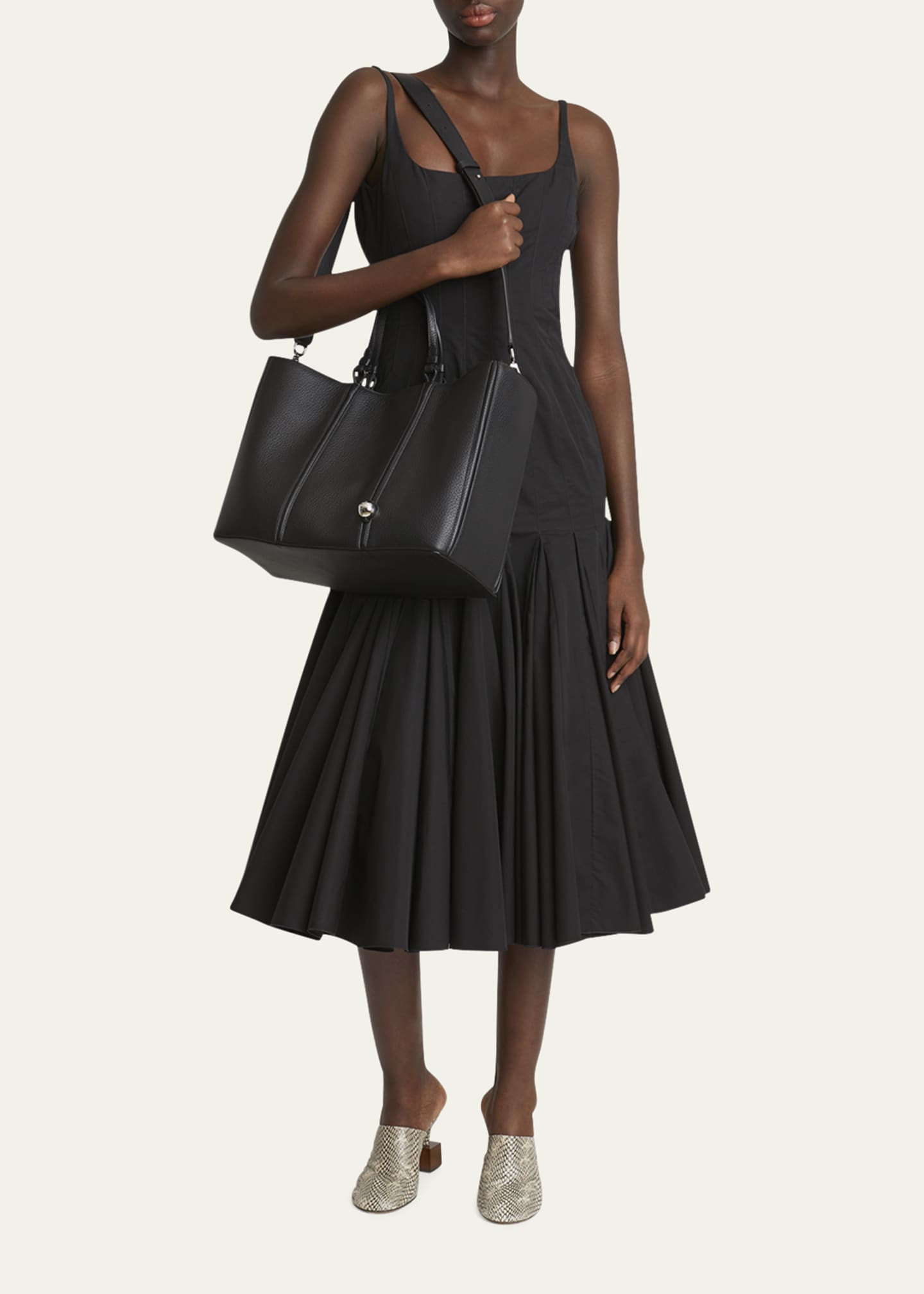Jacquemus Le Marino Leather Shopper Tote Bag Image 5 of 6