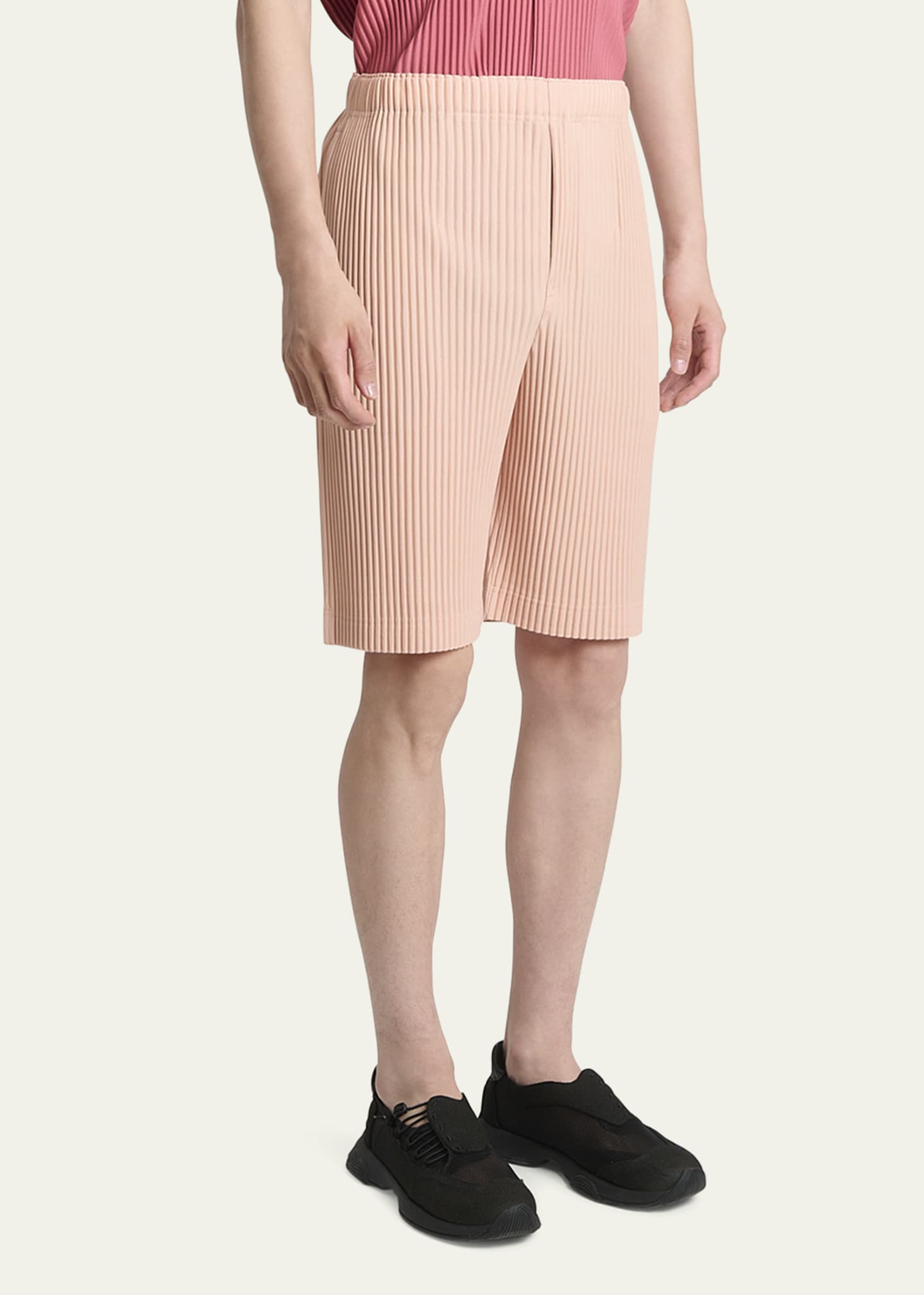 Homme Plisse Issey Miyake Men's Pleated Pull-On Shorts Image 4 of 5