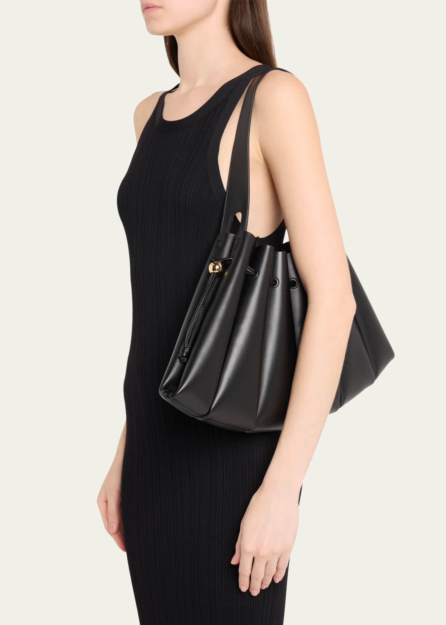 THEMOIRE Calipso Pleated Vegan Fabric Shoulder Bag Image 2 of 6