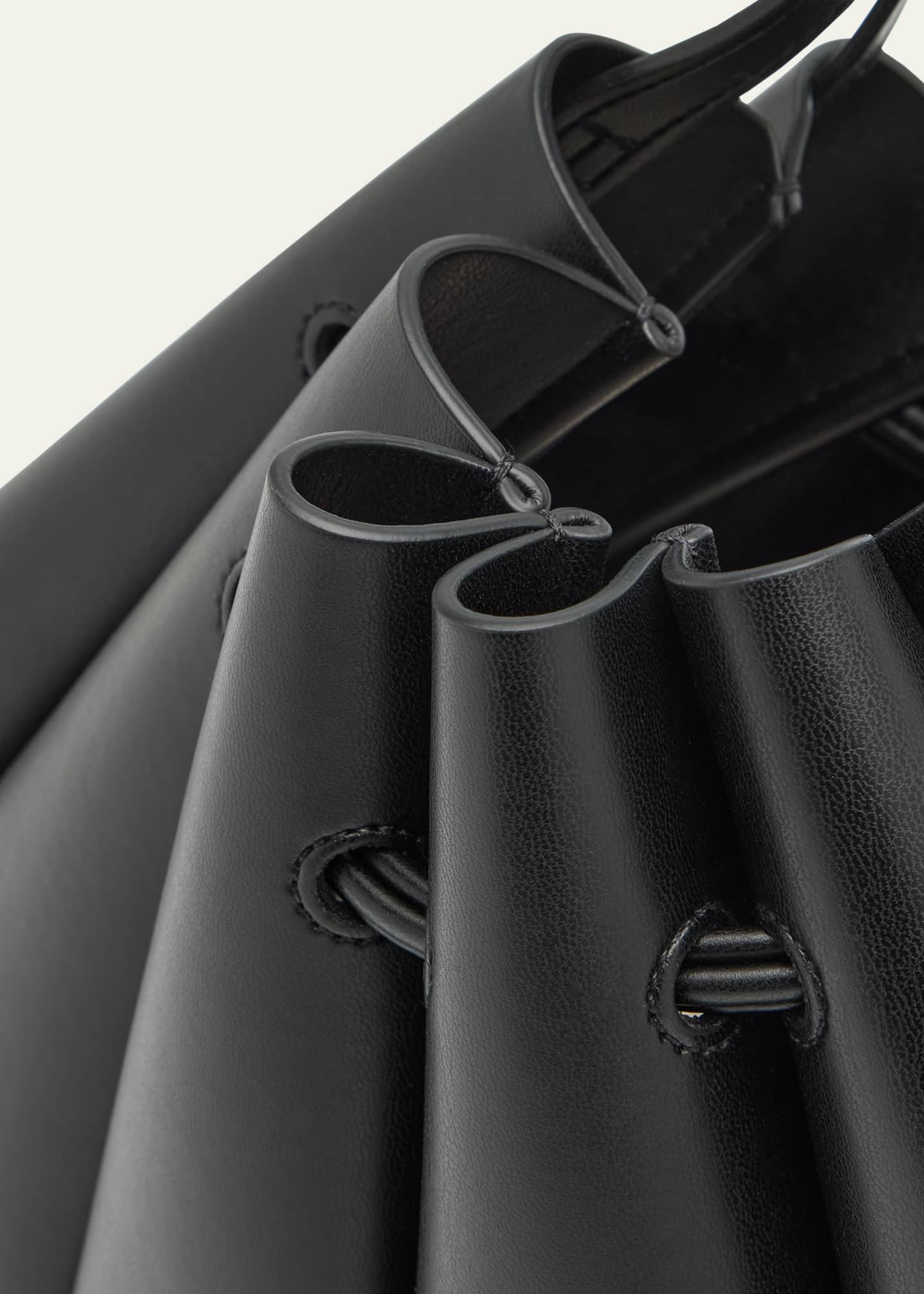 THEMOIRE Calipso Pleated Vegan Fabric Shoulder Bag Image 6 of 6