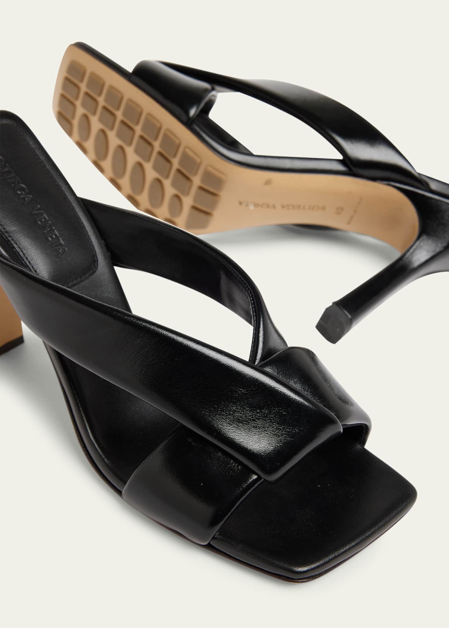 サンダル・ミュール BOTTEGA VENETA Bottega Veneta Padded Leather Sandals BOTTEGA VENETA Padded quilted leather mules | NET-A-PORTER