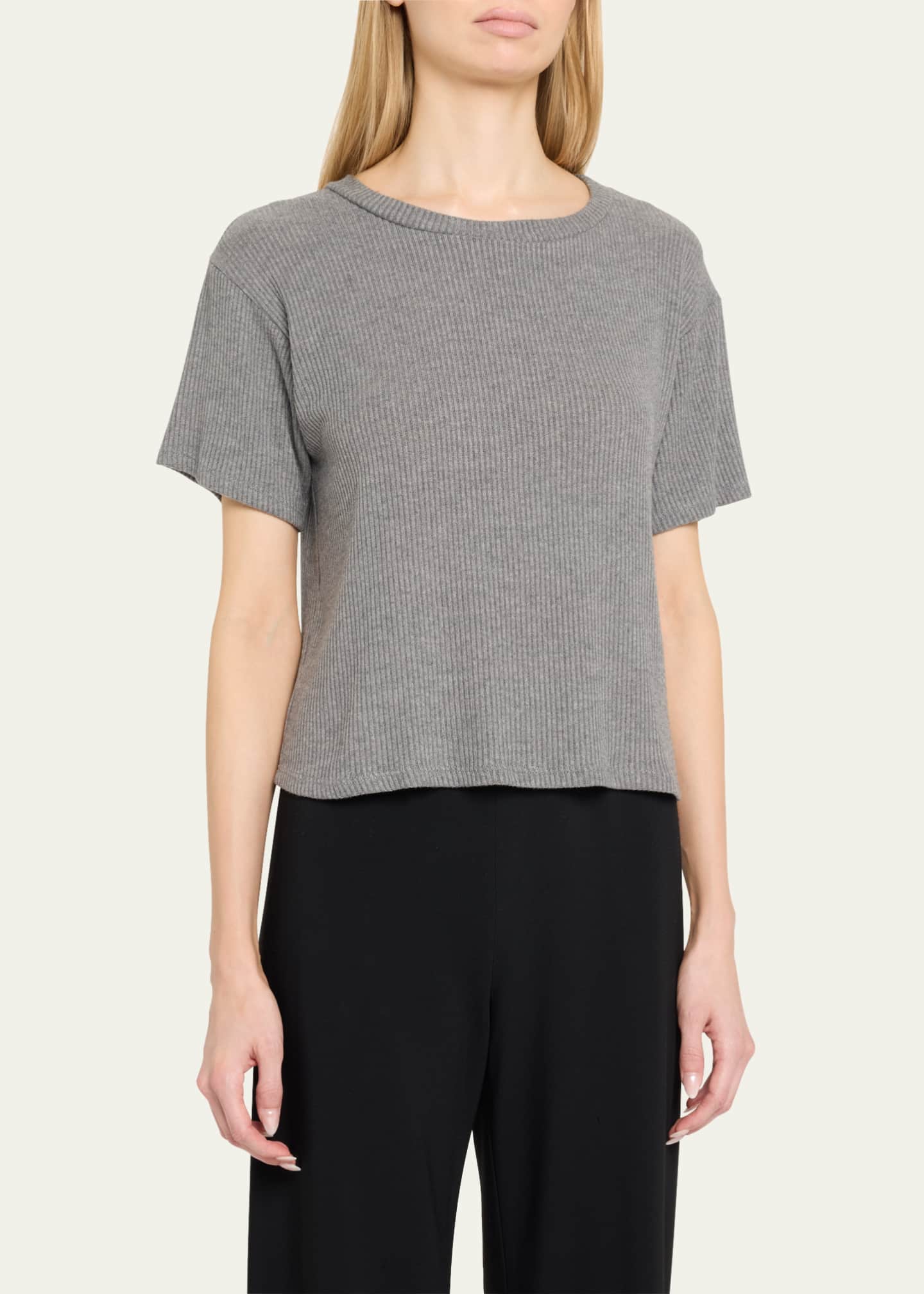 Andine Holland Ribbed Crewneck Tee Image 4 of 5