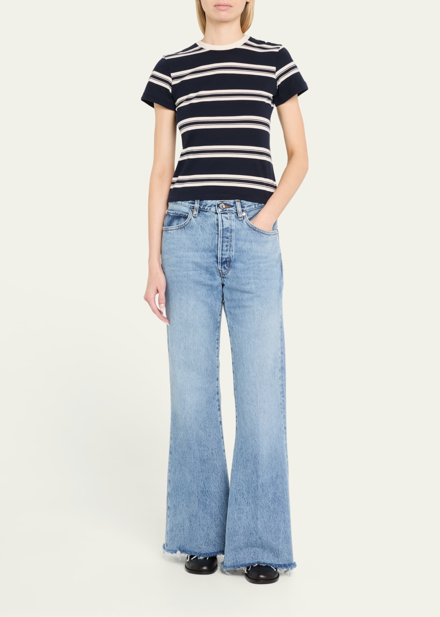 FRAME The Lax Flare Jeans Image 2 of 5