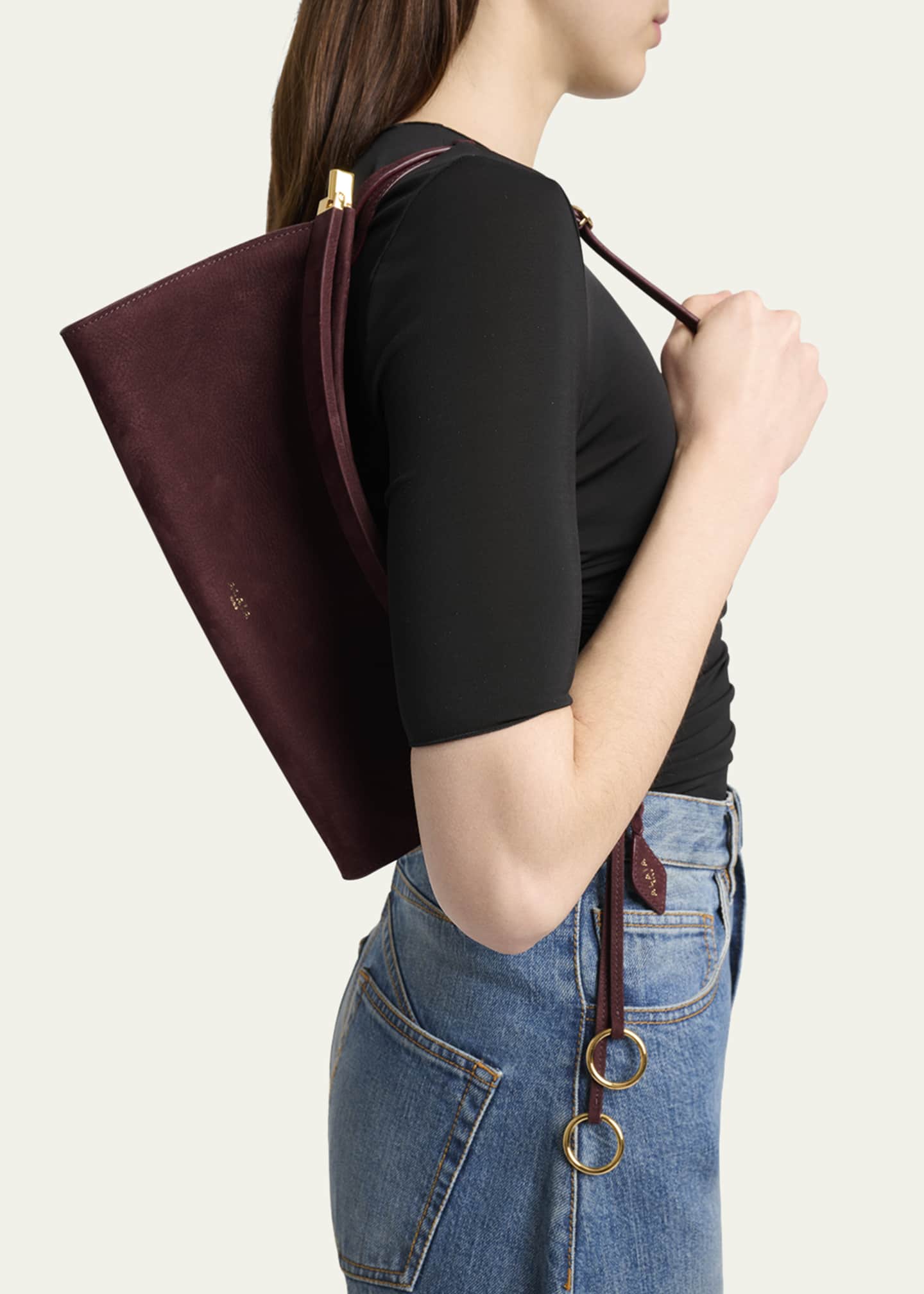 ALAIA Le Click Medium Shoulder Bag in Leather Image 2 of 6