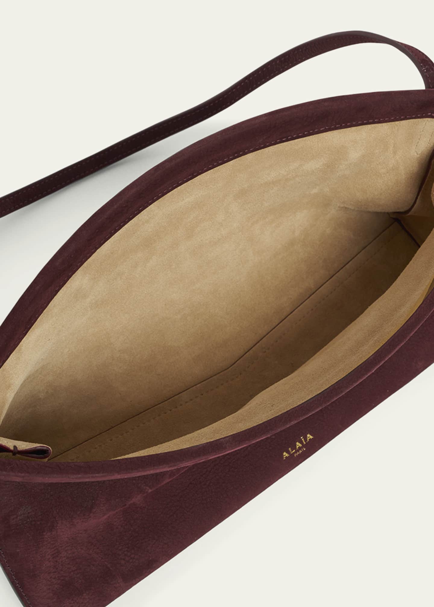 ALAIA Le Click Medium Shoulder Bag in Leather Image 4 of 6