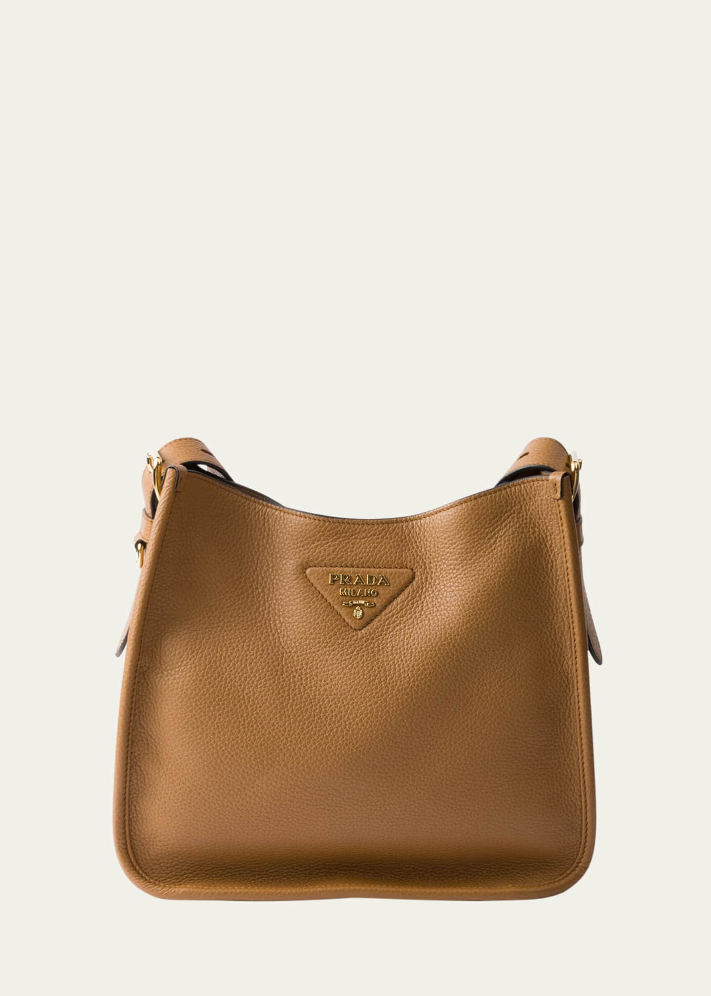 PRADA HANDOBAG 三角プレート レザー A4可ブラウン PRADA HANDOBAG 三角プレート レザー A4可ブラウン